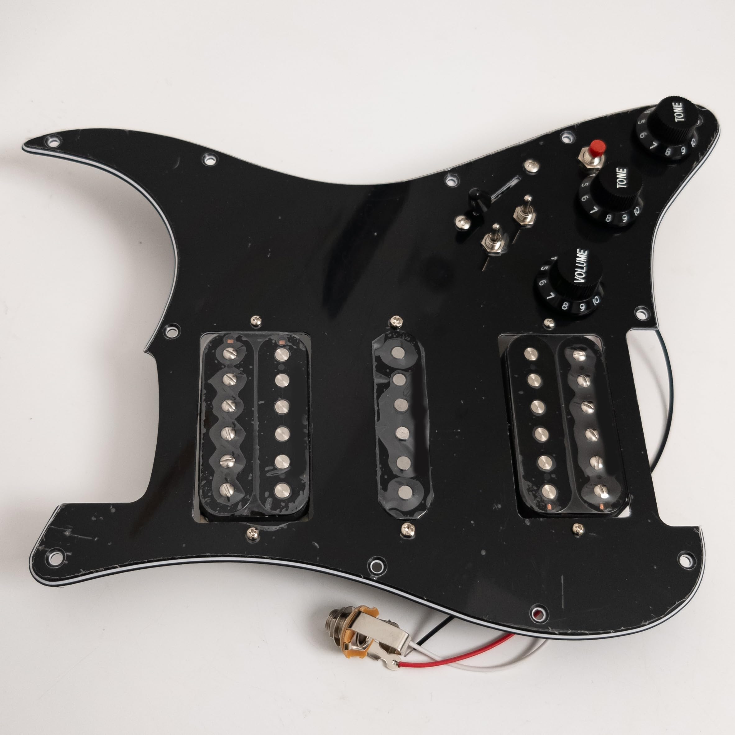 ストラトキャスター レリック ボディ　ブリッジ ピックガード ぺグ セット Amazon | Fender STギター用配線済みHSHピックガードキット、ストラト