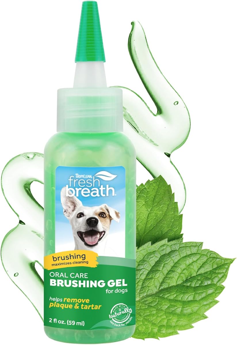 TropiClean Gel de cepillado para el cuidado bucal de perros y gatos | Pasta de dientes para perros | Gel dental para mascotas | Uso de limpieza de dientes de perro con cepillo de dientes para mascotas | 2 onzas