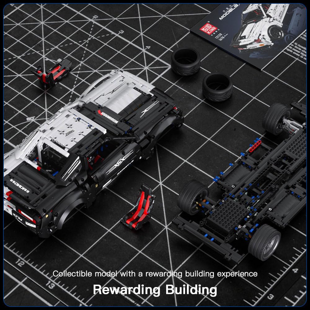 Mould King 13128 Jeu de Construction de Voiture Demon Télécommande Maquette Voiture de Voiture Kit Briques de Construction Idée Cadeau pour Garçons (1678 Pièces)