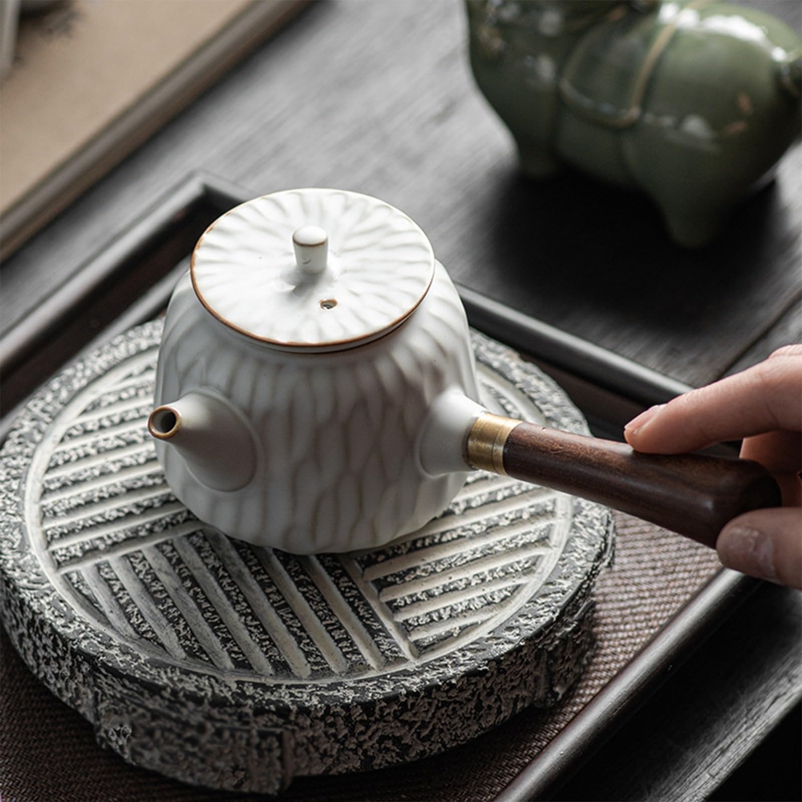Ceramiczny czajniczek Kung Fu z filtrem, pojedynczy dzbanek, czajniczek do herbaty sypanej, czajniczek retro, japoński dzbanek z bocznym uchwytem, ​​ceramiczny czajniczek retro z bocznym uchwytem