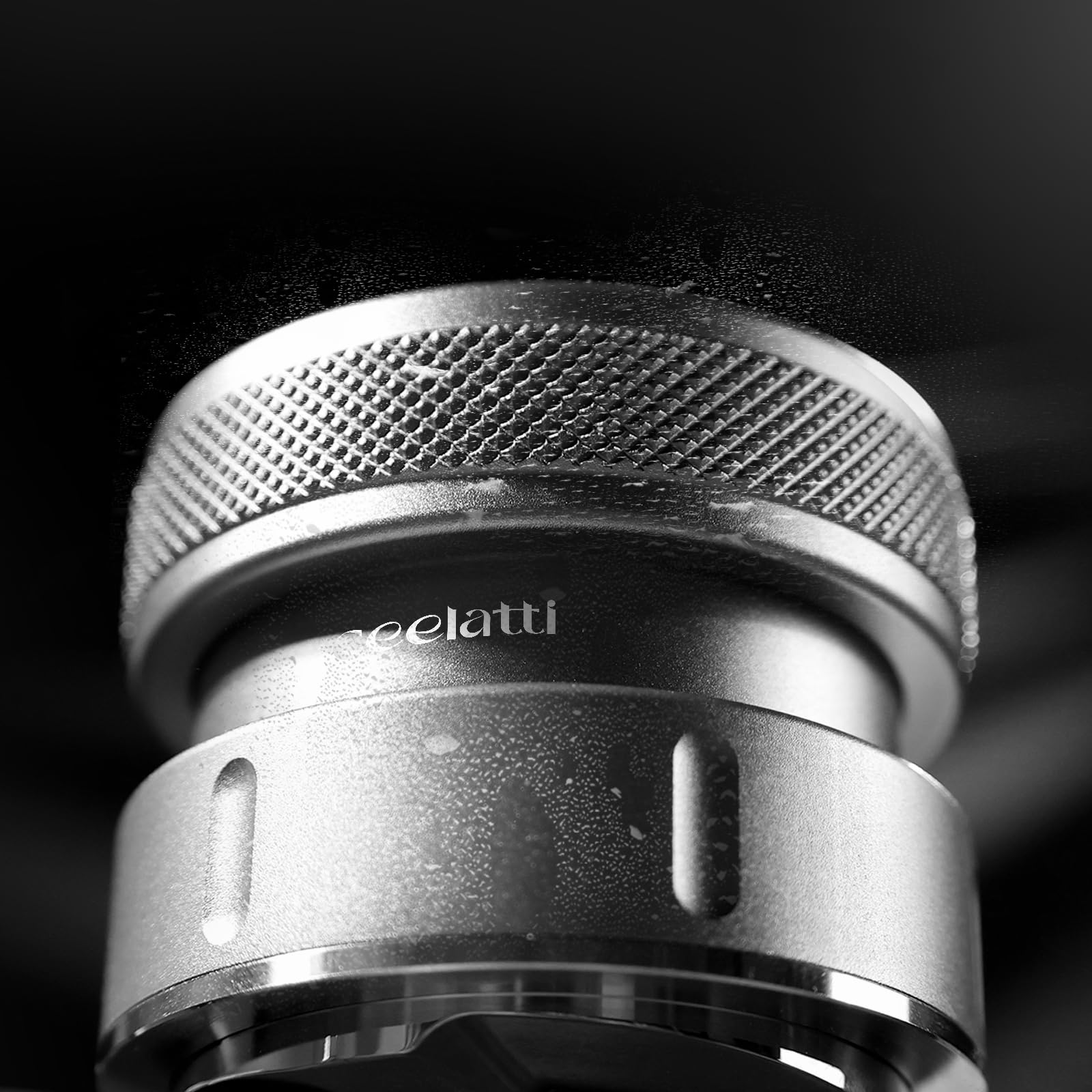 Distribuidor de café expreso de 58 mm, nivelador de gravedad para portafiltros de café de 58 mm, para barista, base de acero inoxidable 304, base de 4 cuchillas, color gris plateado