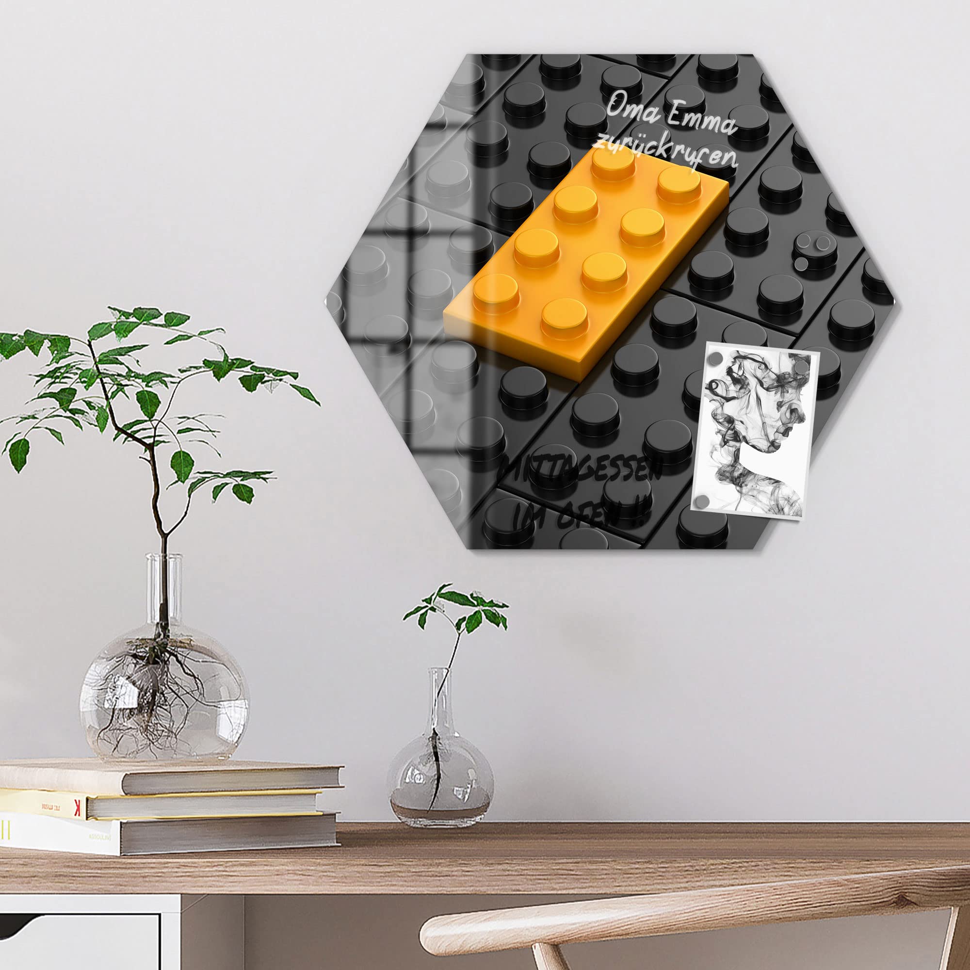 DEQORI Szklana tablica magnetyczna | wymiary 55 x 47,6 cm | motyw "klocki z wypustkami, tablica memo ze szkła | tablica magnetyczna z magnesami, długopisem i ściereczką do kuchni i biura | tablica