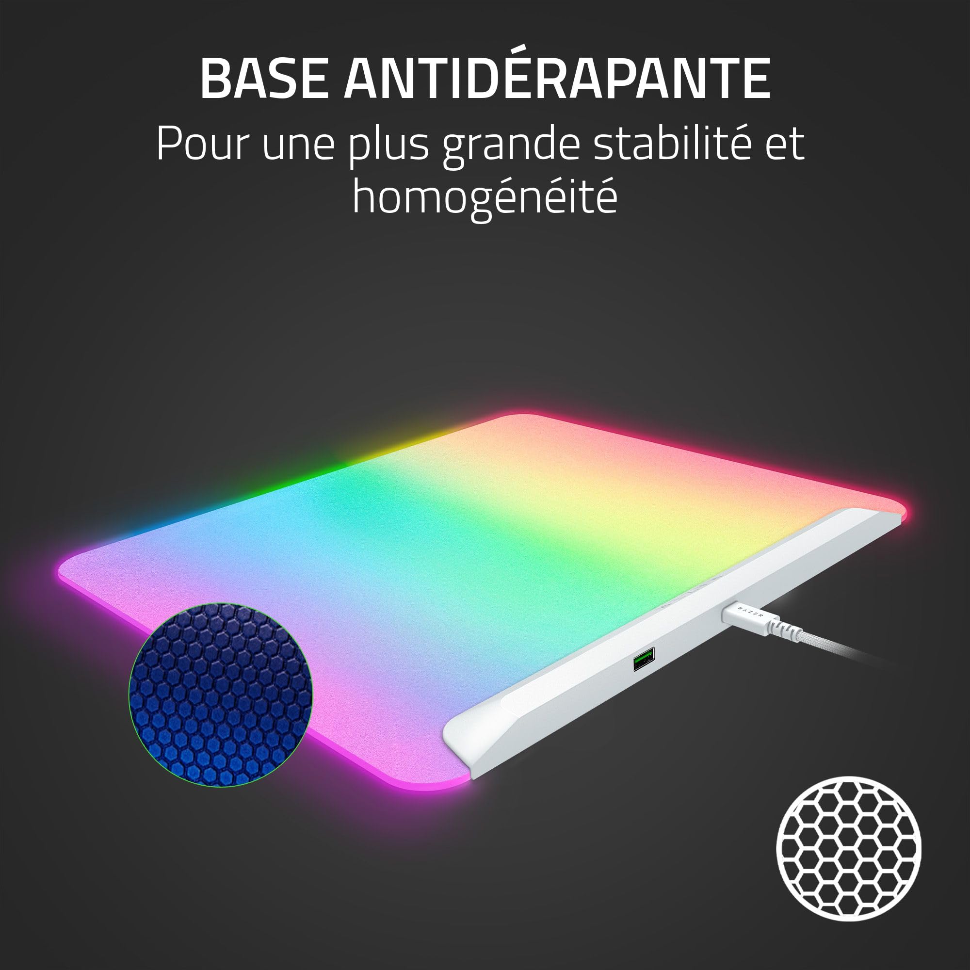 Razer Firefly V2 Pro - Tapis de Souris de Jeu rétroéclairé RGB - Port USB intégré (éclairage LED 15 Zones, Surface texturée Micro-gravée pour Un Suivi Optimal, câble USB-C détachable) Blanc