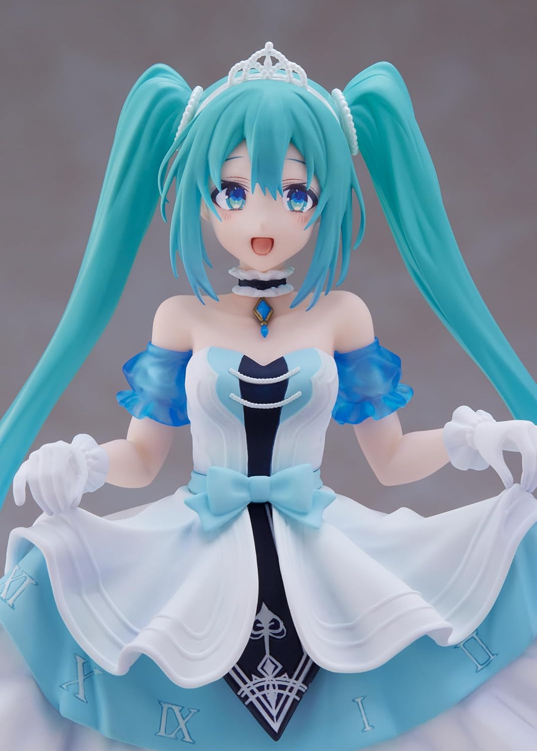Taito-Hatsune Miku Wonderland Figure - Cinderella