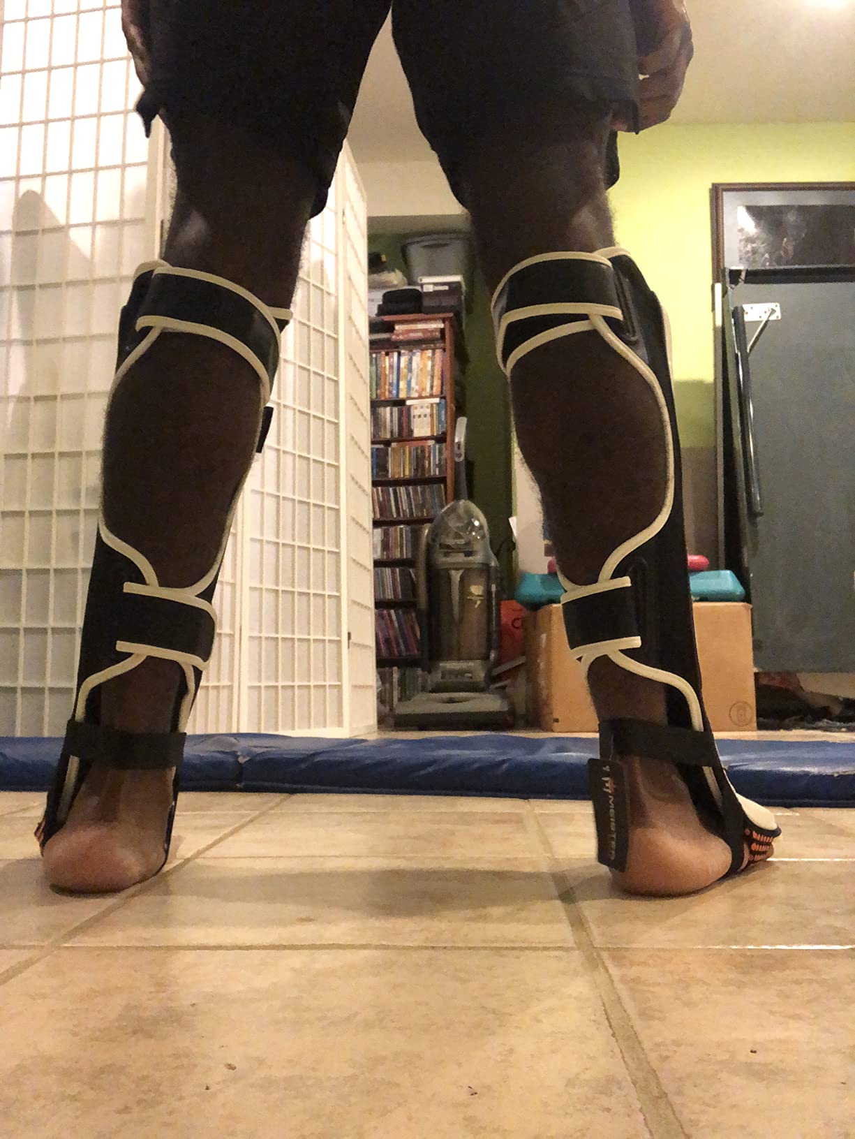 Meister Edge Leather Instep Shin Guards w/Gel Padding