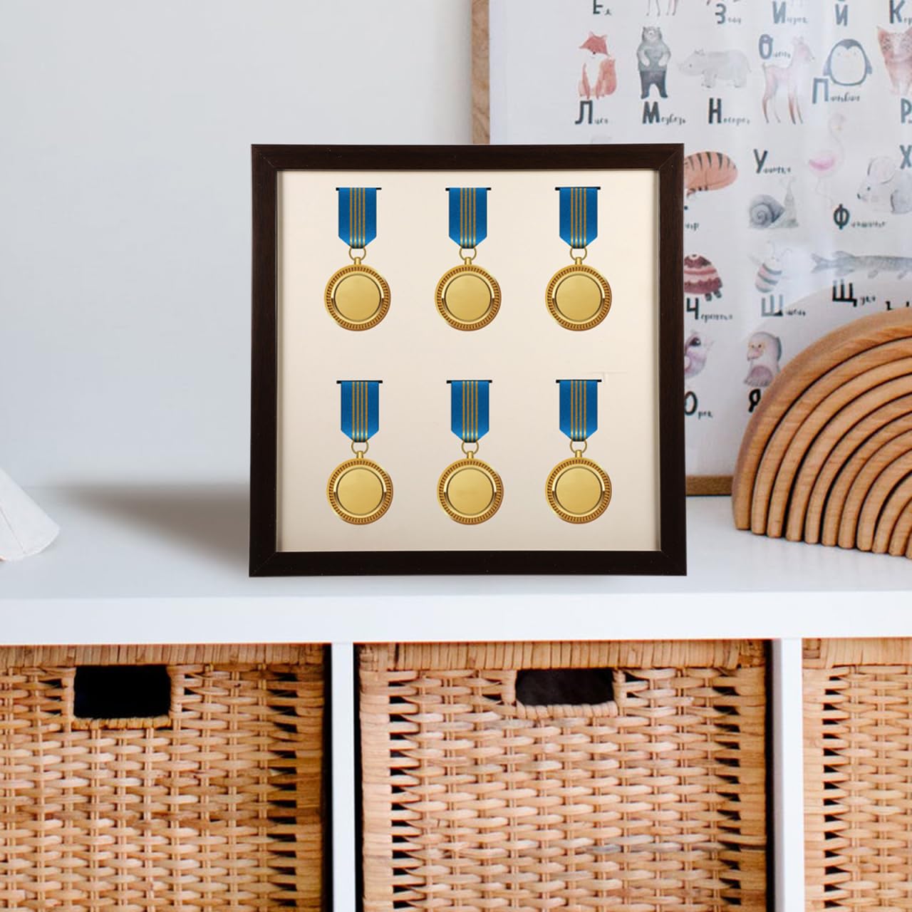 BESPORTBLE Kasten Medaillenanzeigerahmen holzige Einrichtung Schreibtischdekoration Metalldekor sportliche Medaillenanzeige Pin Vitrine Marathon-Medaillenanzeige Geschenk Bilderrahmen Fußball