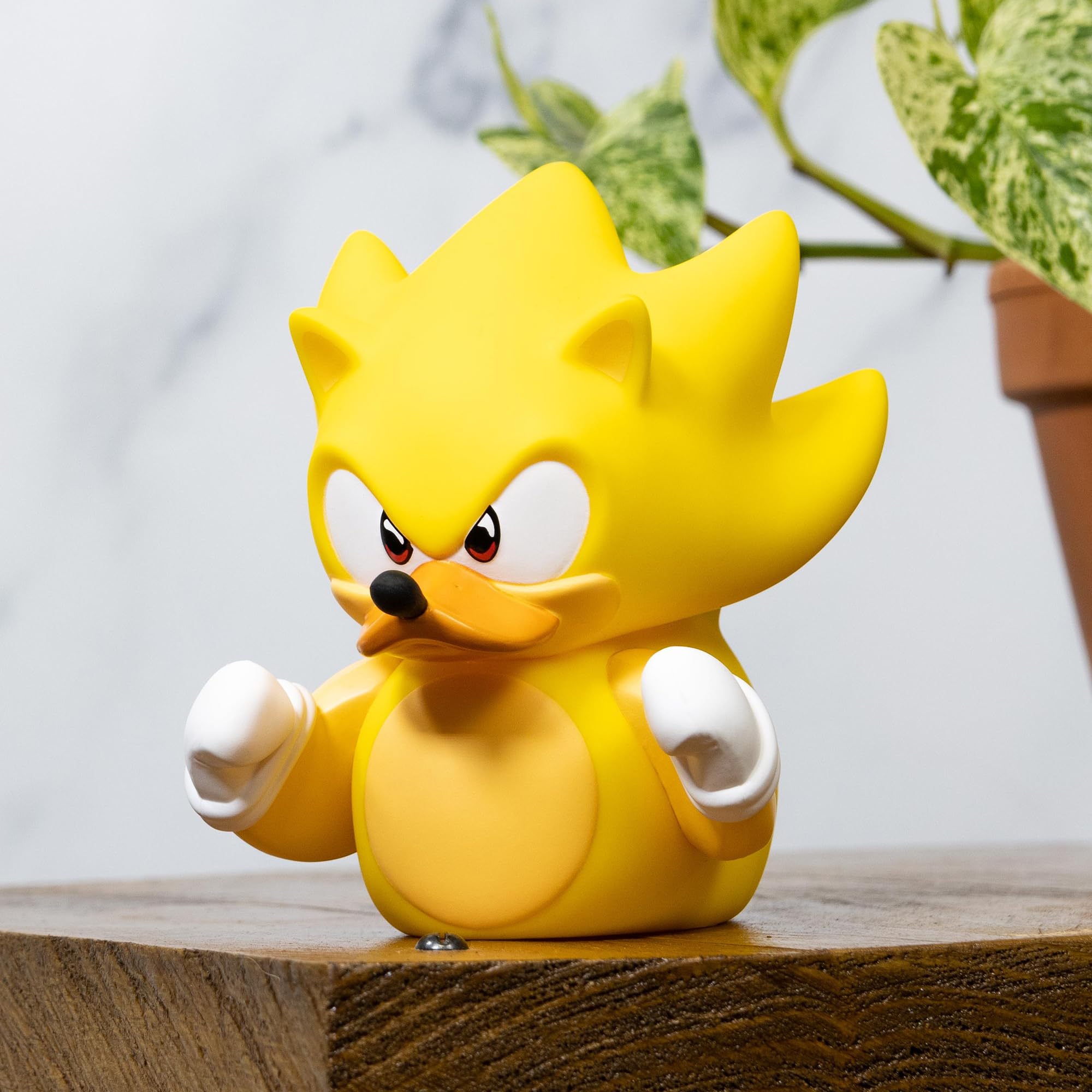 TUBBZ Boxed Edition Super Sonic Collectible Vinyl Rubber Duck Figure, Official Sonic The Hedgehog Merchandise, TV - Image 2