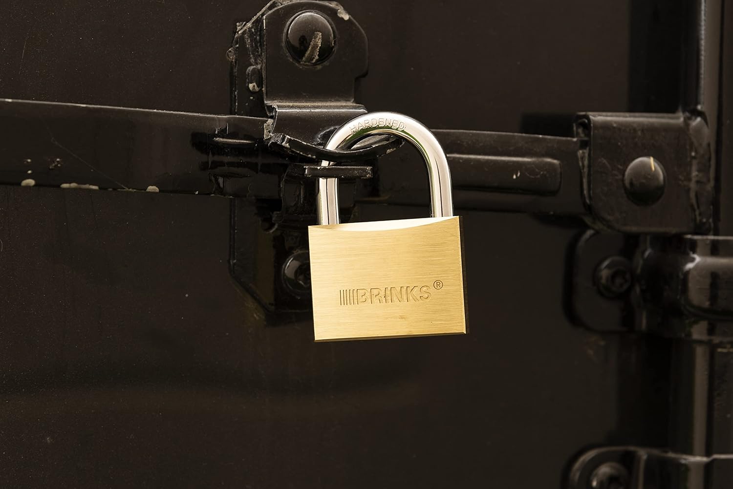BRINKS - 60mm Solid Brass Keyed Padlock - Chrome Plated with Hardened Steel Shackle,171-60001