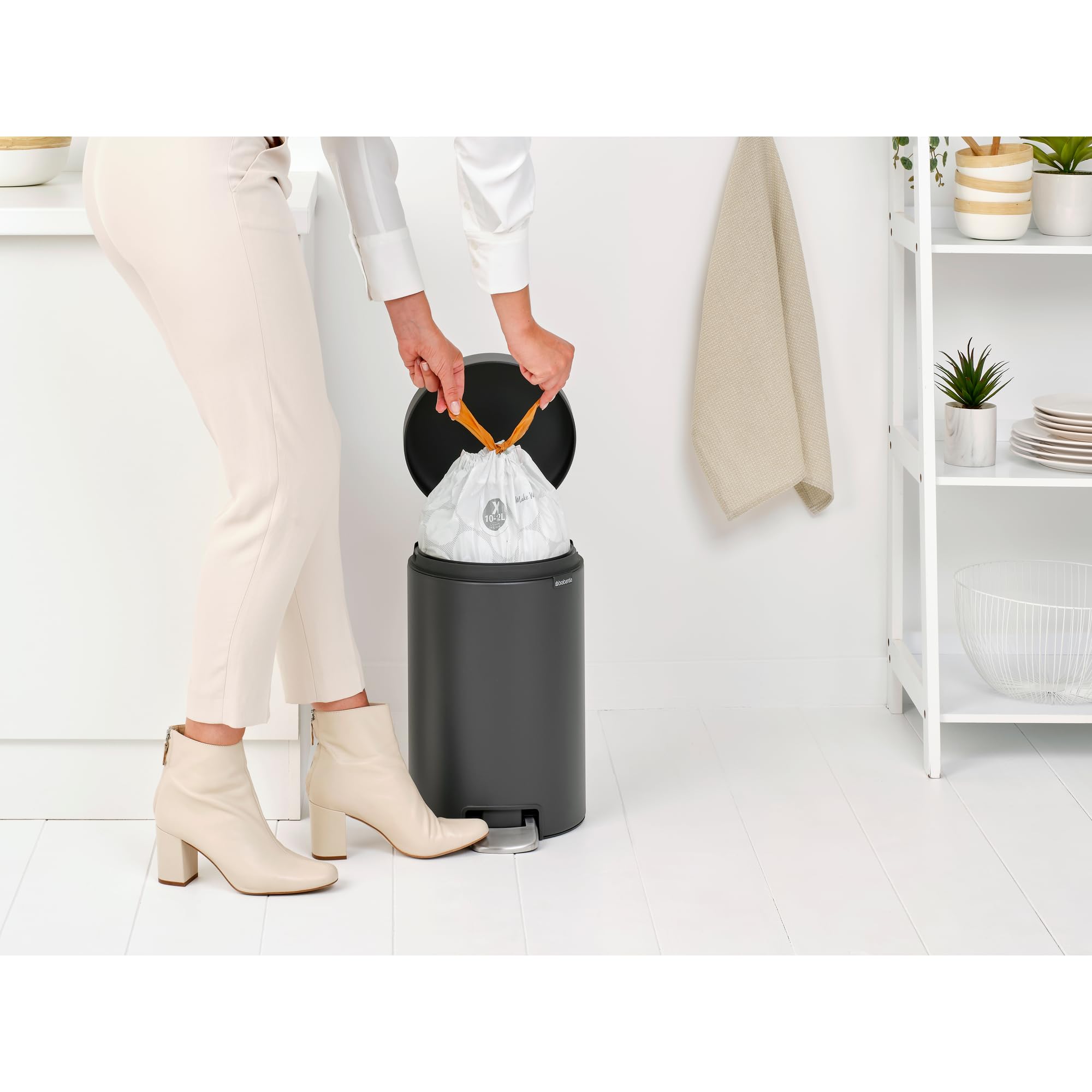 Brabantia NewIcon Sense of Luxury Pedal Bin, 12 L, Mineral