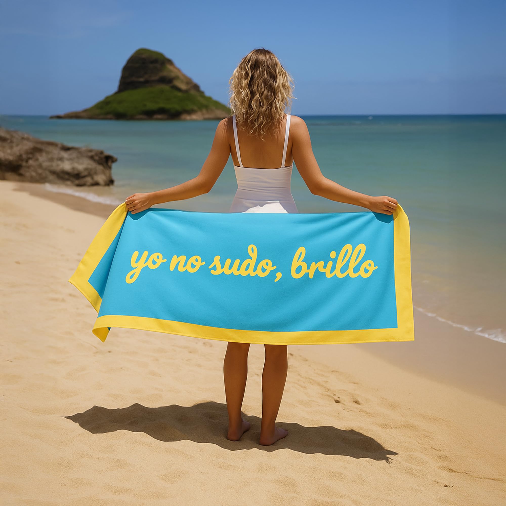 Fisura, Oversized Beach Towel Yo no sudo brillo Lightweight blue and yellow microfiber towel for the pool beach, camping - Image 4