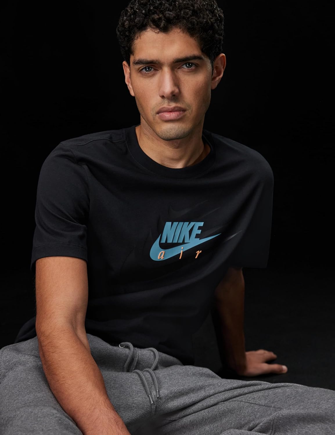 Nike Mens Sportswear Club T-Shirt (Futura Air) - Image 2