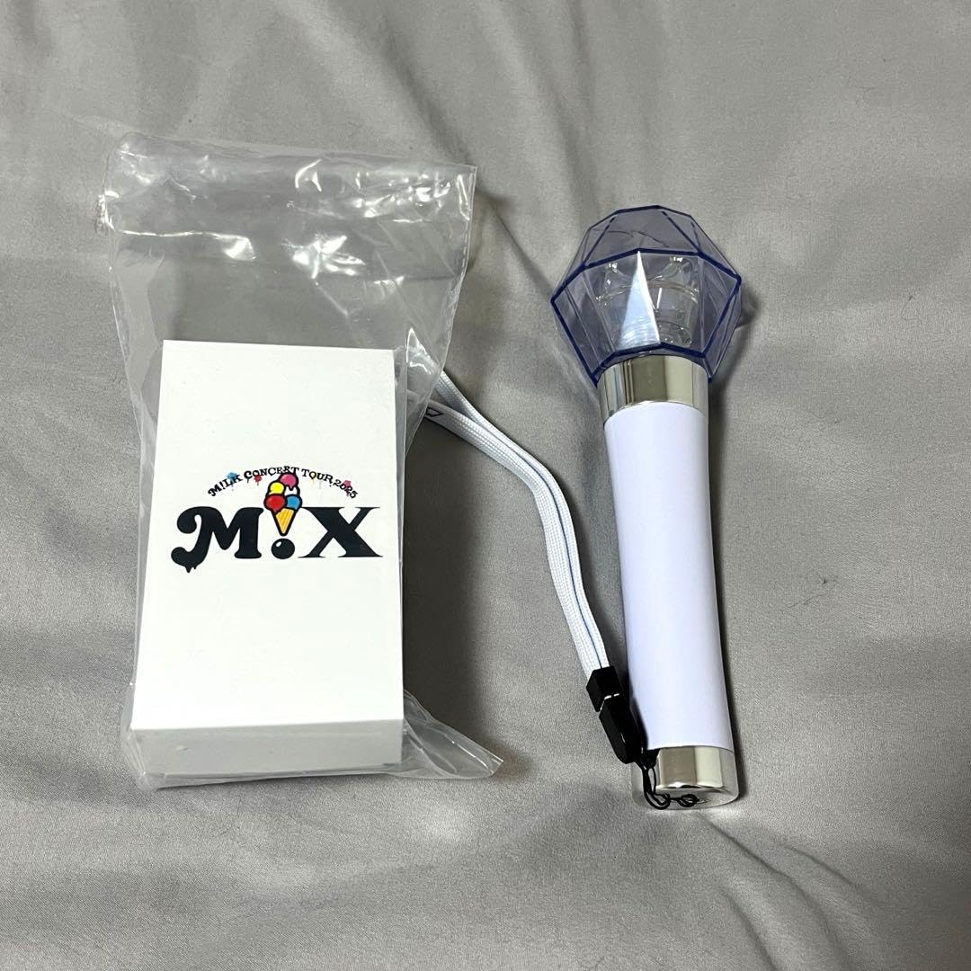 Amazon.co.jp: M!LK ペンライト ミルクラスタルスティック3 : 文房具