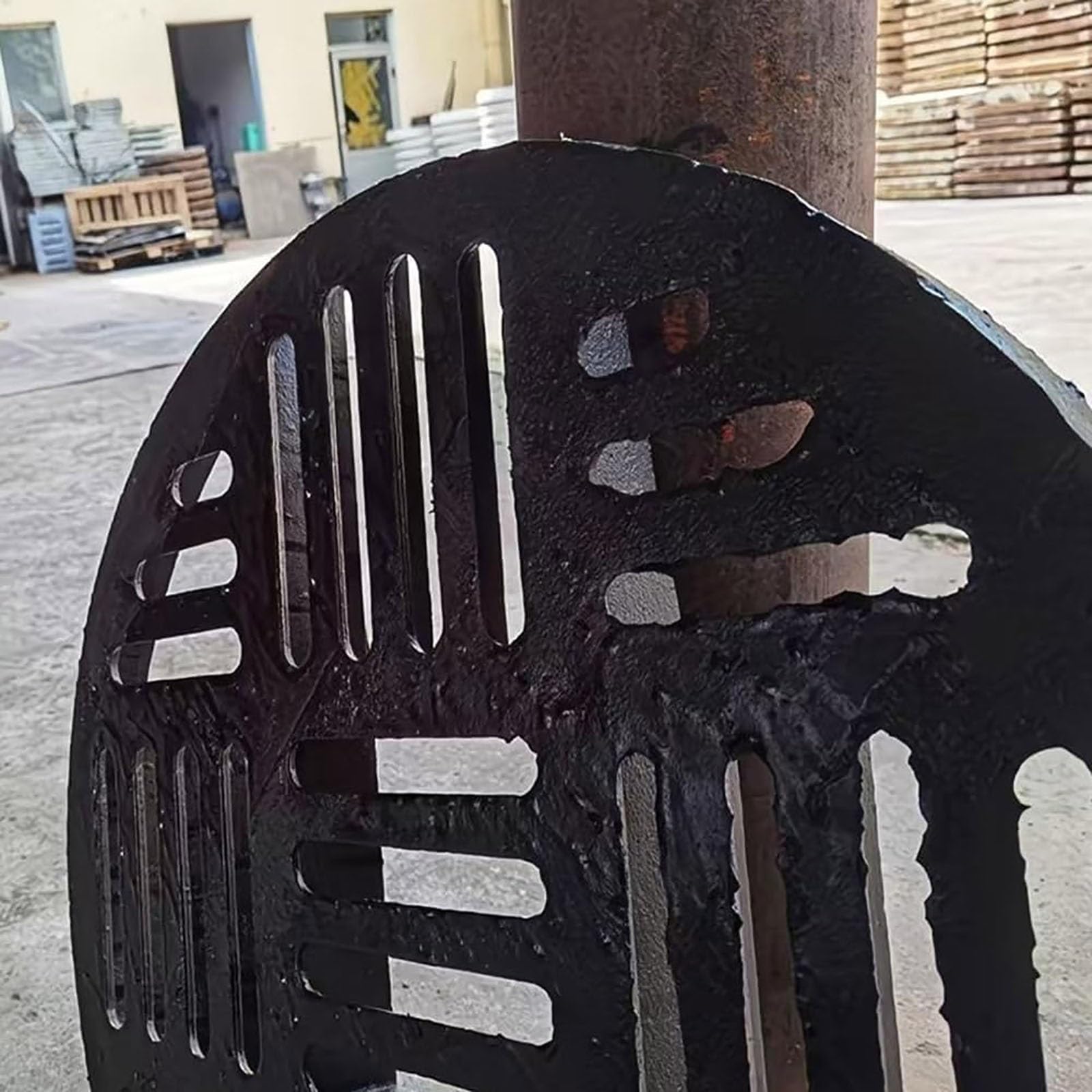 Heavy Du - Griglia di scarico rotonda in ghisa, 40,6 cm, copertura per scarico da giardino e trincea di ricambio per scarichi da pavimento, in resina antiruggine, ideale per uso esterno