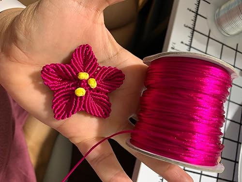 Miniatura 9 de KONMAY - Cuerda de nailon para hacer manualidades tipo bisutería, macramé o crochet, joyería, nudos chinos, Kumihimo, disponible en varios tamaños y