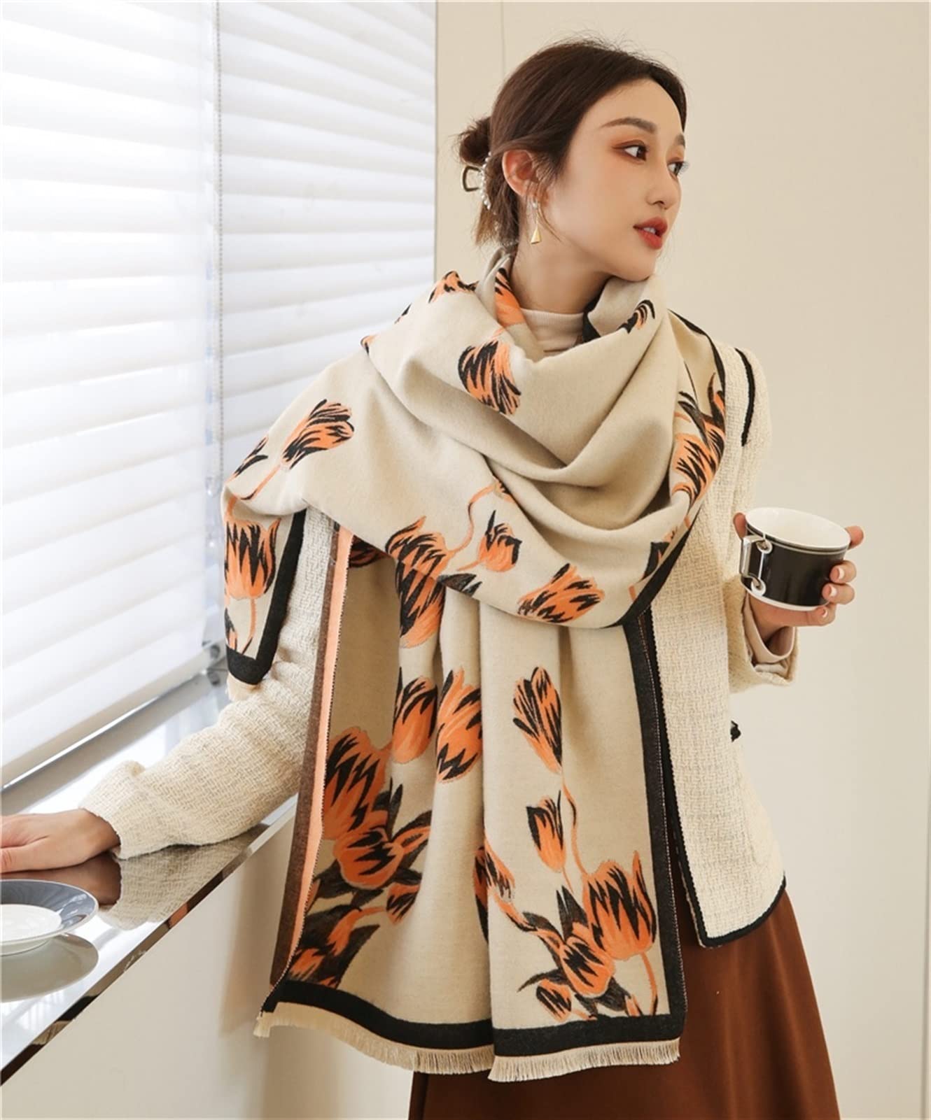 Sciarpa Elegante Sciarpa Invernale Floreale for Le Donne Scialli Pashmina Lady Wraps Morbido Denso Calda Ondulato Scialle Donna Invernale (Color : C)