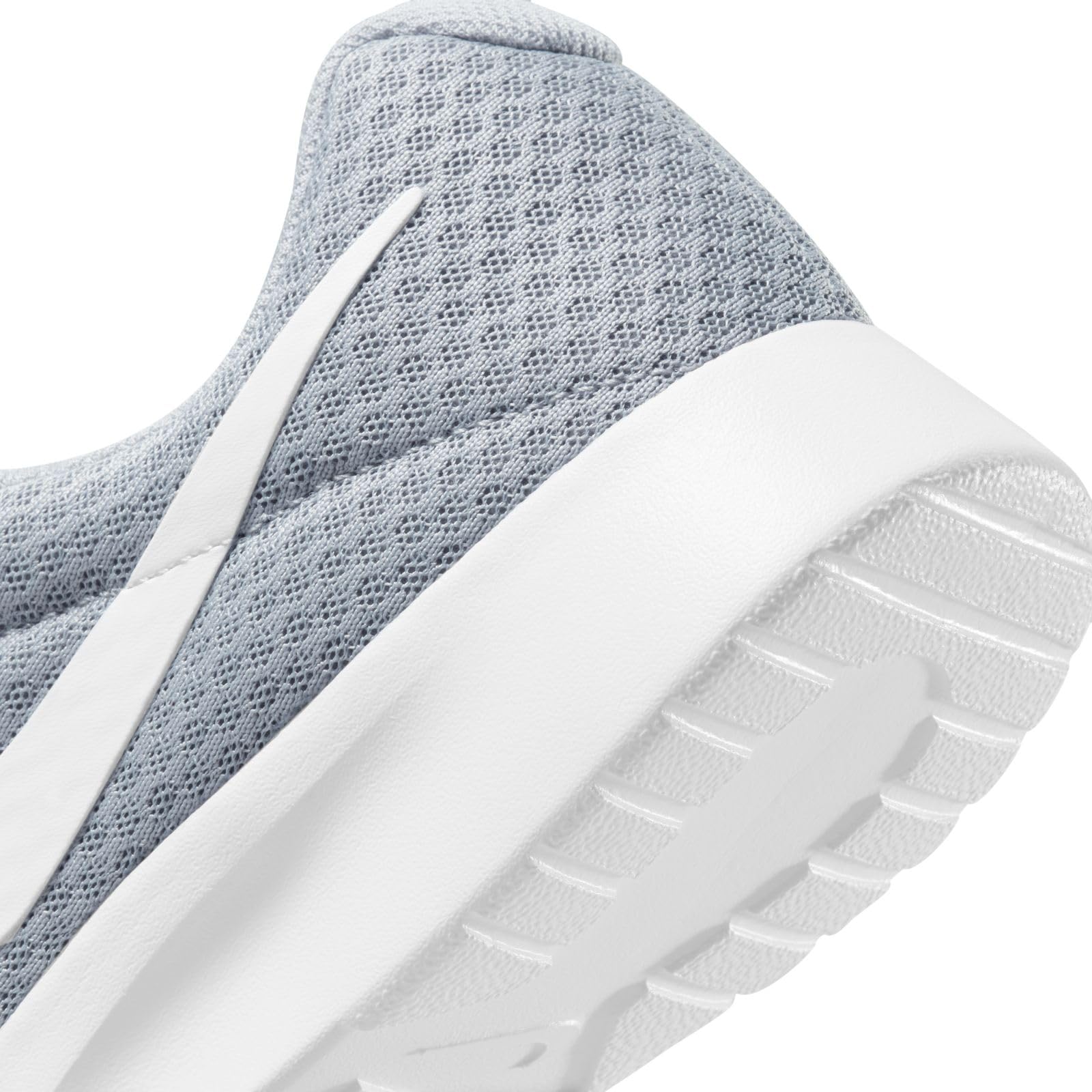 Nike Women's Tanjun Sneaker