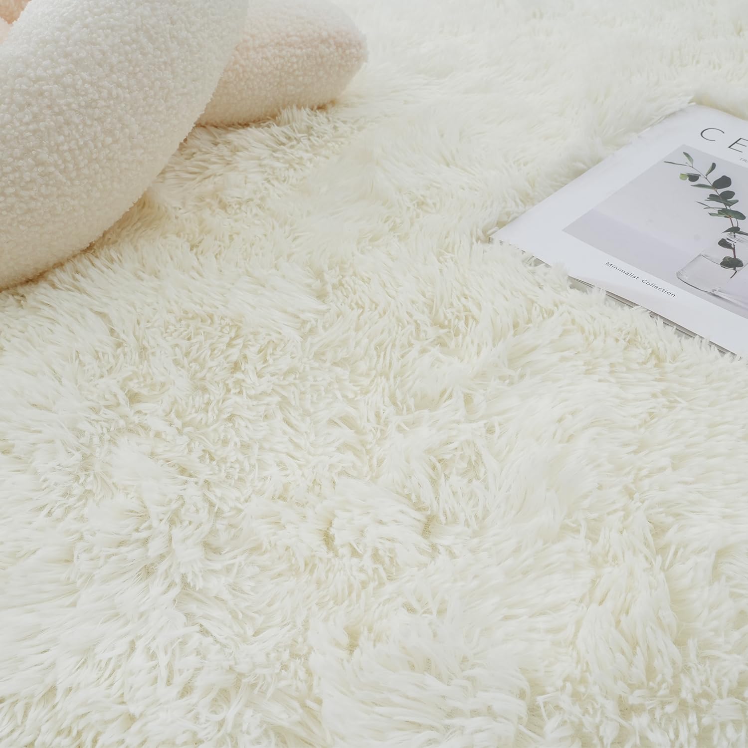 Tapis Salon Chambre Blanc 160 x 230 cm à Poils Longs Tapis de Chambre Descente de lit Moelleux Tapis Doux Poils Longs pour Salon Chambre Canapé