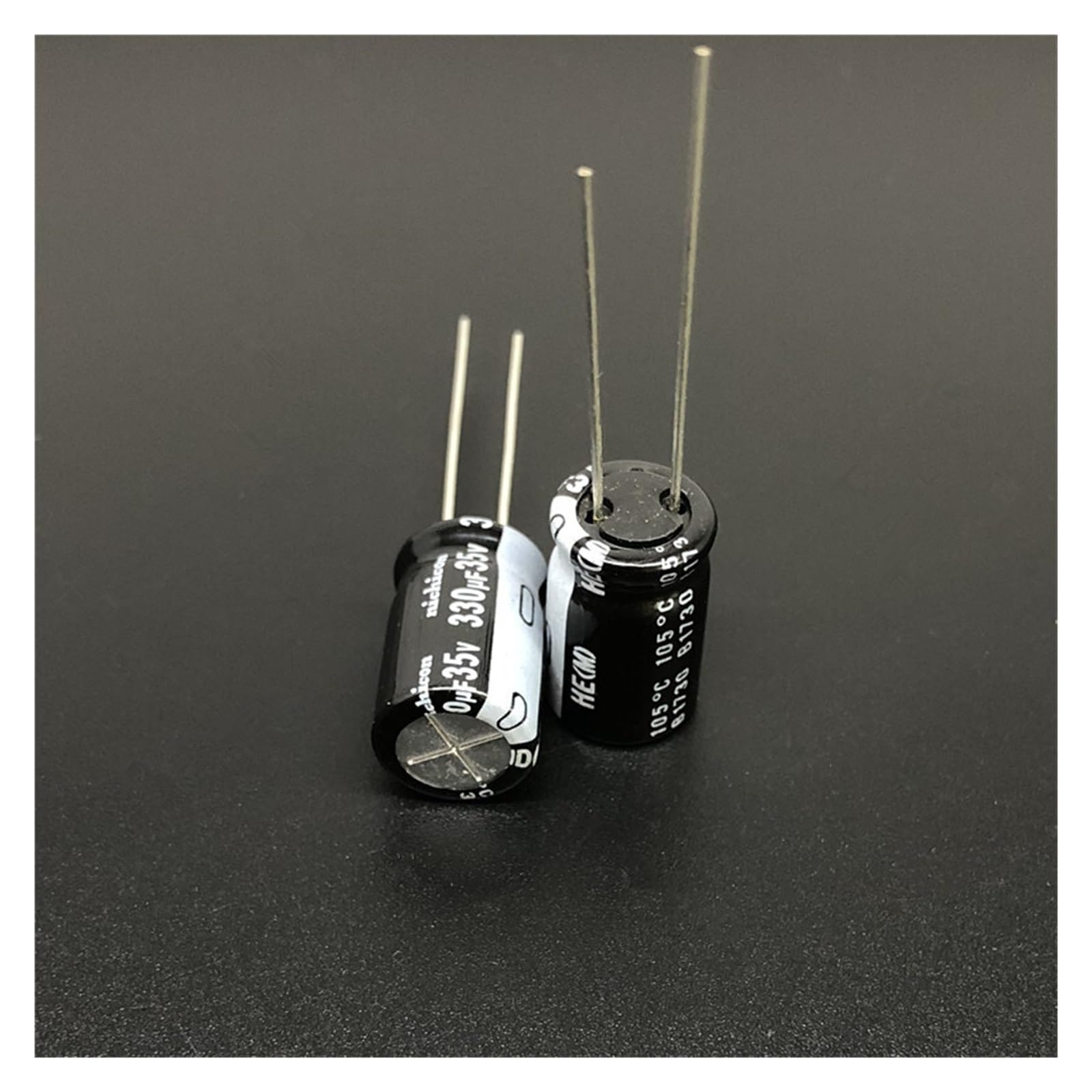 Condensateur 330uF 35V à impédance extrêmement faible pour signal audio pur
