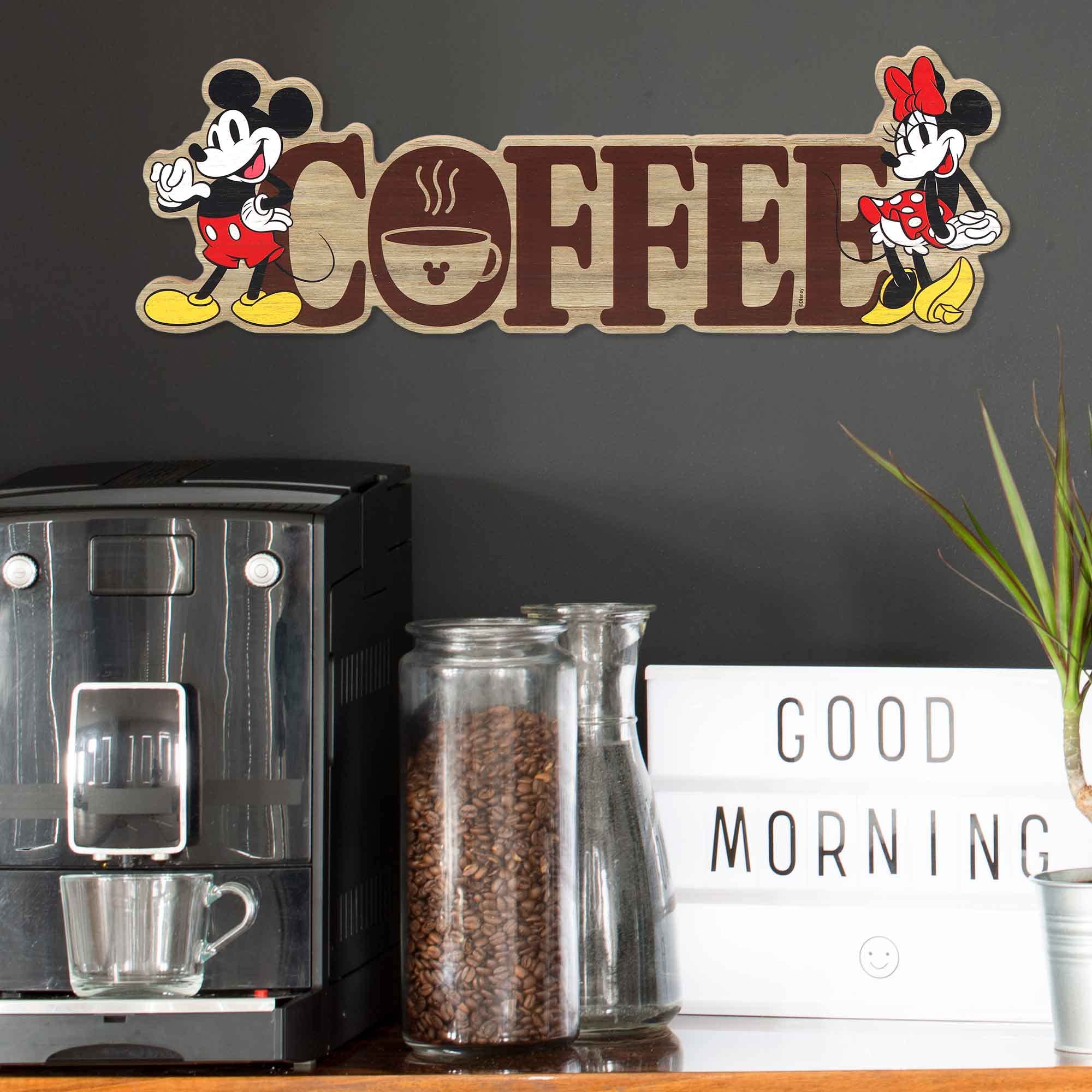 Open Road Brands Disney Mickey Mouse und Minnie Mouse Tischdekoration aus Kaffeeholz – entzückende Dekoration zum Aufhängen oder Präsentieren in Küche, Büro oder Kaffeebar | Entzückende Mickey-Maus-Dekoration zum Aufhängen oder Präsentieren