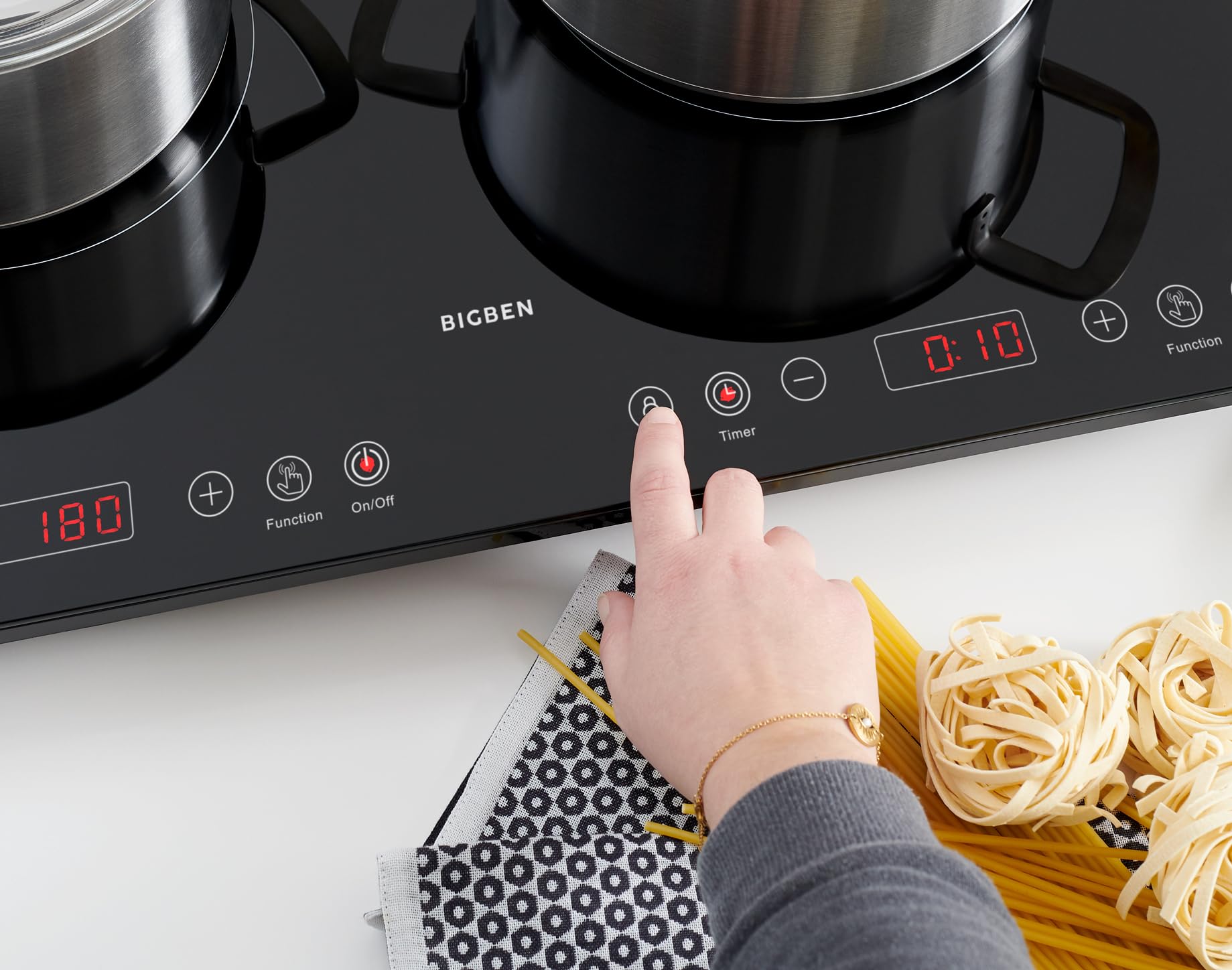 Bigben Plaque Induction Double Portable 3500 W - Table de Cuisson 2 Feux, Minuteur, Contrôle Température 60-240 °C, Idéale Cuisine Quotidienne, Studio - Nettoyage Facile - CKDUO2BK (Deux plaques)