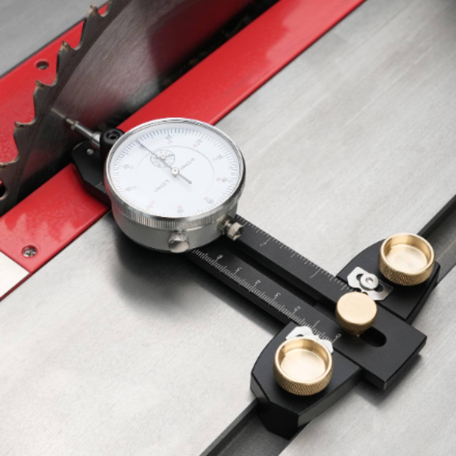 Qianly Alineador Hoja Serrucho Alta Precisión Calibrador Serrucho Mesa Uso Estable Calibrador Alineación para Aficionados Al Bricolaje, Taller, Calibrador De Sierra De Mesa Con Ranura En T