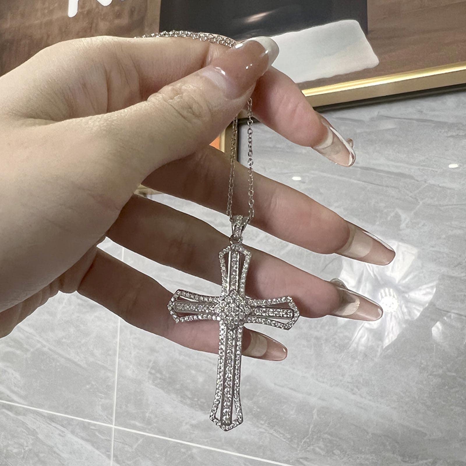 Collana Donna Croce Zaffiro Oro Bianco Diamanti – Gioielleria Zambon