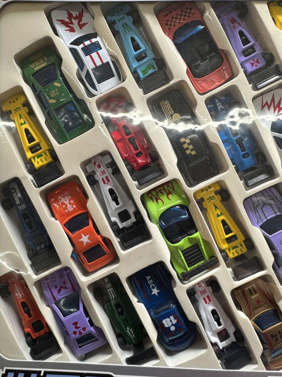 世界のミニカー 50 デラックスセット　未使用品 世界のミニカー50セット - メルカリ
