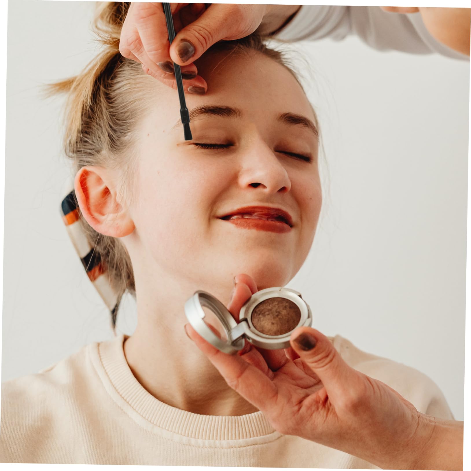 NOLITOY 100pcs Lip Brushes Small Makeup Brush Set Lipstick Wands Lipstick Applicator for Daily Use