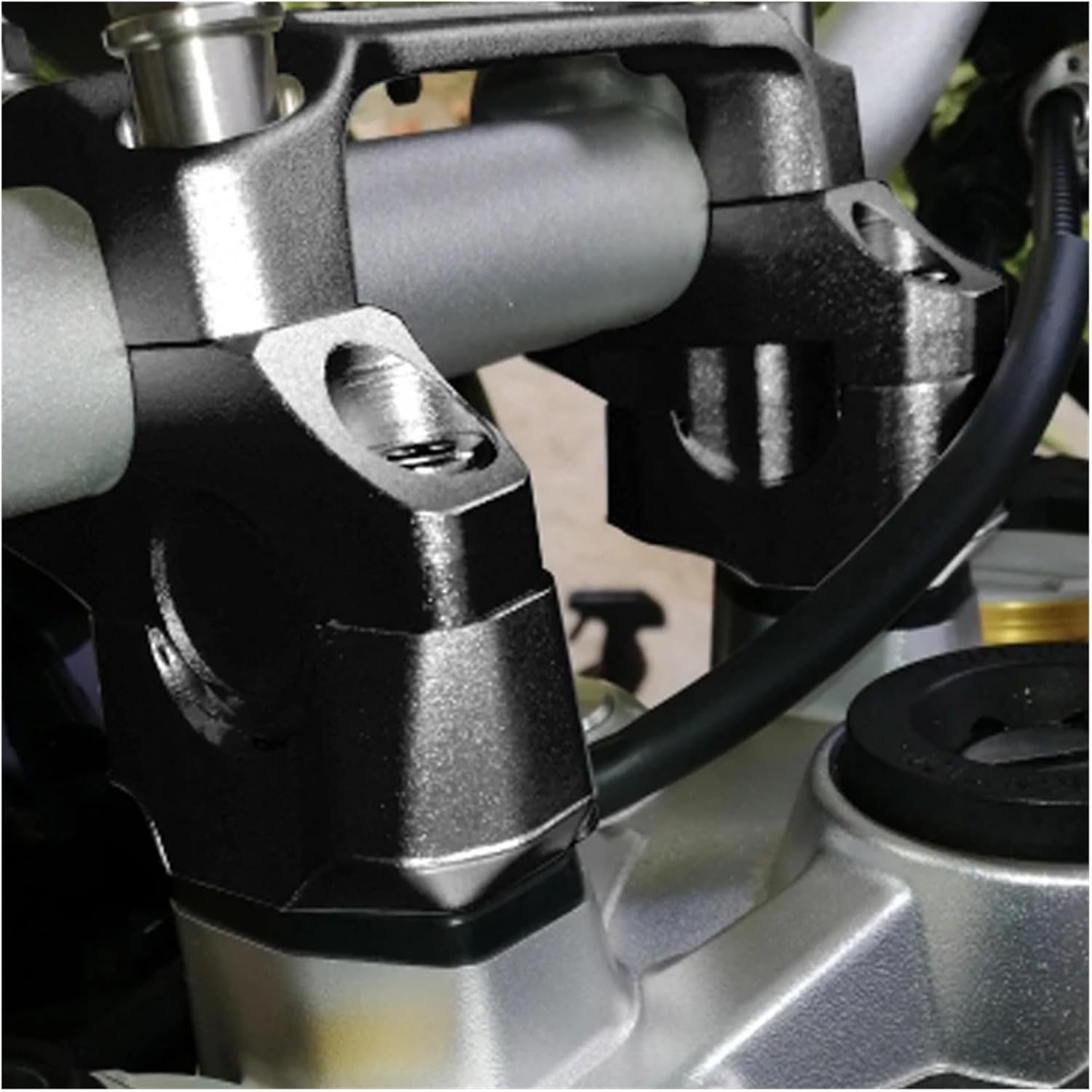 ハンドルバーライザー ヤマハ用 MT-09用 MT09 FZ-09 FZ09 2015-2020 XSR900用 MT-10 FZ1