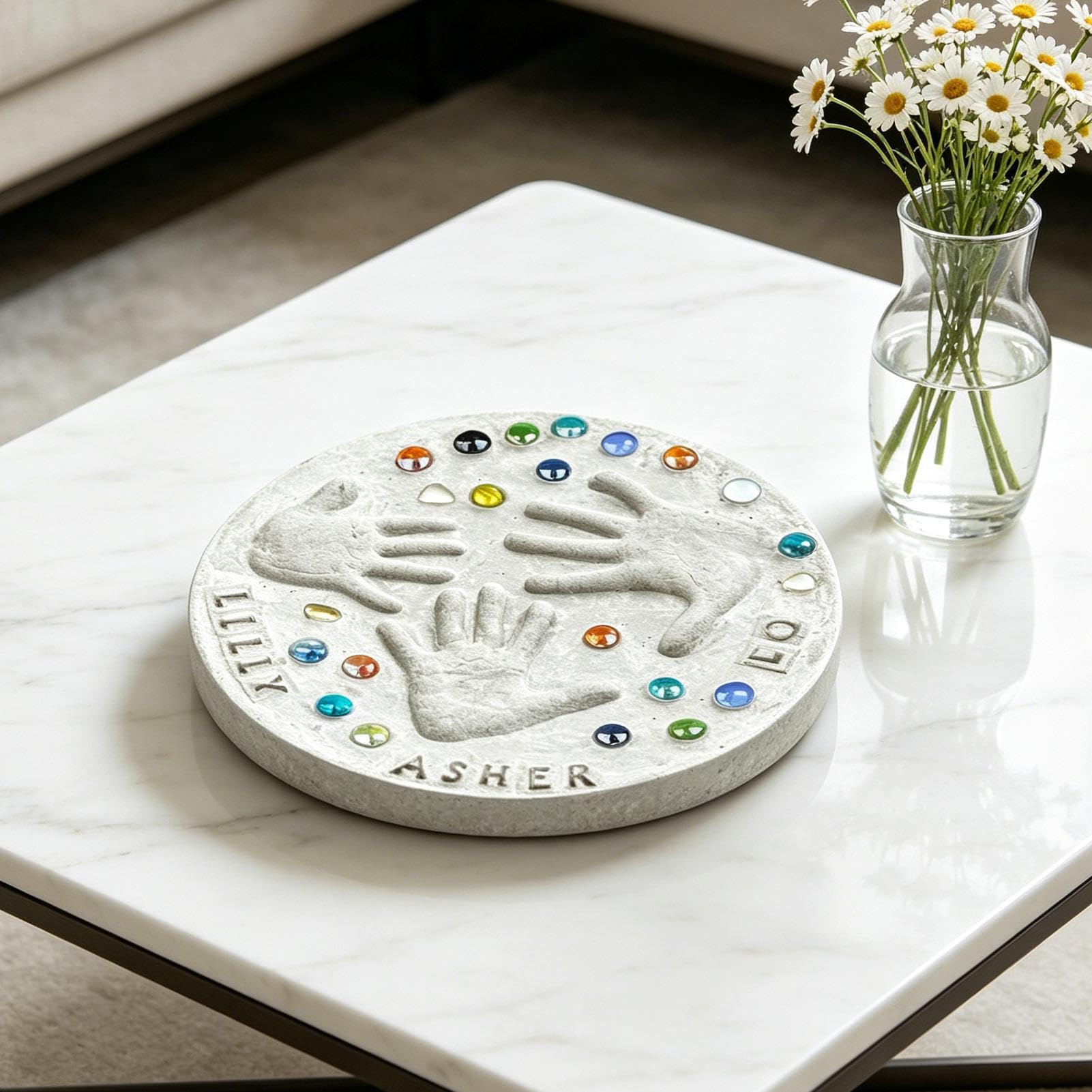 DIY Handprint Stepping Stone Kit, Handabdruck Trittstein Kit Mit 26 Buchstabenstempeln, Gartenstein Set Mit 1 Vorlage Und Farbige Steine, Familienandenken Geschenk Für Muttertag, Geburtstag(14Zoll)