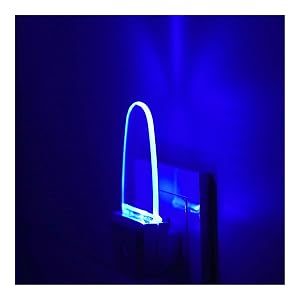 REMINDA 4 Pack Night Light Lamp with Dusk to Dawn Sensor Plug in Blue Led Night Light