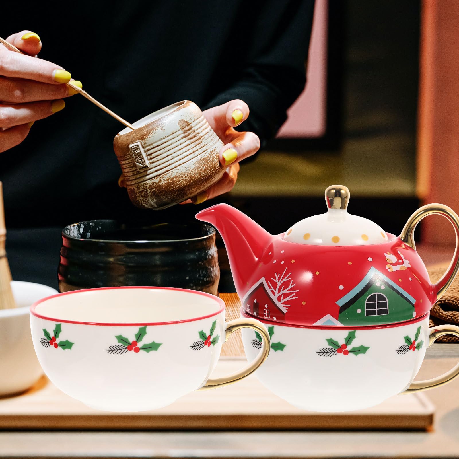 ULTECHNOVO Tasse et Soucoupe en Céramique de Noël, Coffret Rond, Théière et Poignée, Décoratif, Présent de Noël, Style Charmant