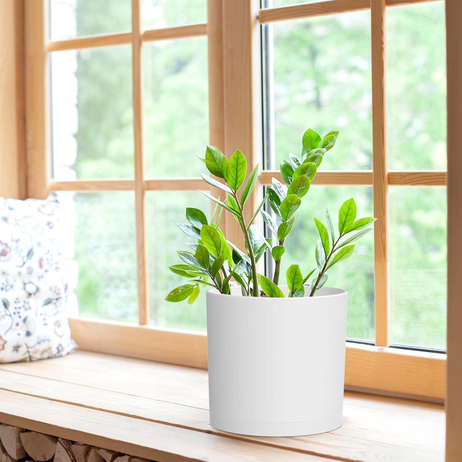 WSMKSZ 8 Inch Cylinder Plant Pots for Indoor Outdoor Plants, Medium Deep Flower Pots with Drainage Holes & Saucer, Decorative Plastic Planter Pots for Garden House Plants, White