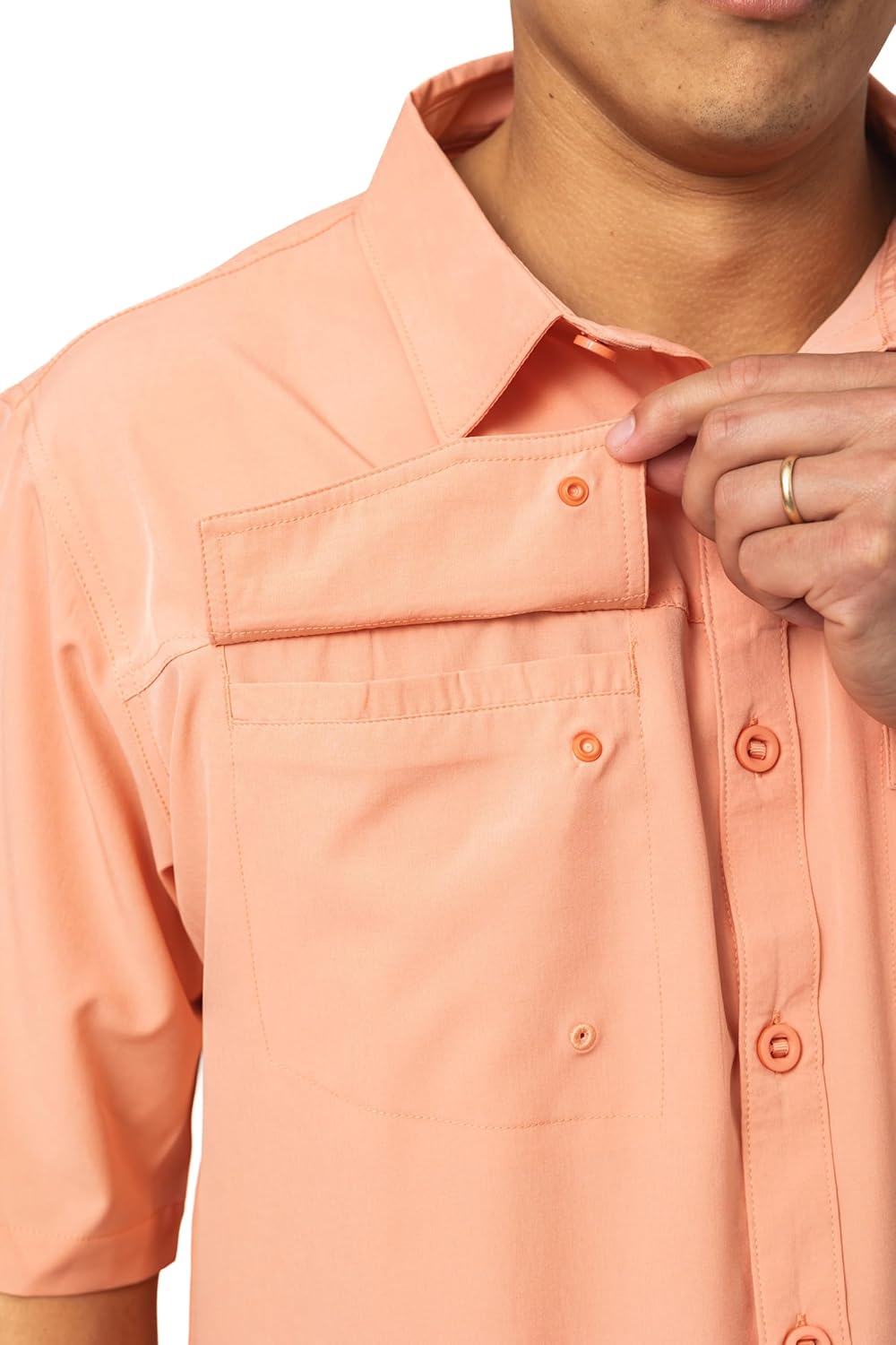 Realtree Men's Short Sleeve Performance Tech Vented UPF 50+ Sun Protection Fishing Shirts