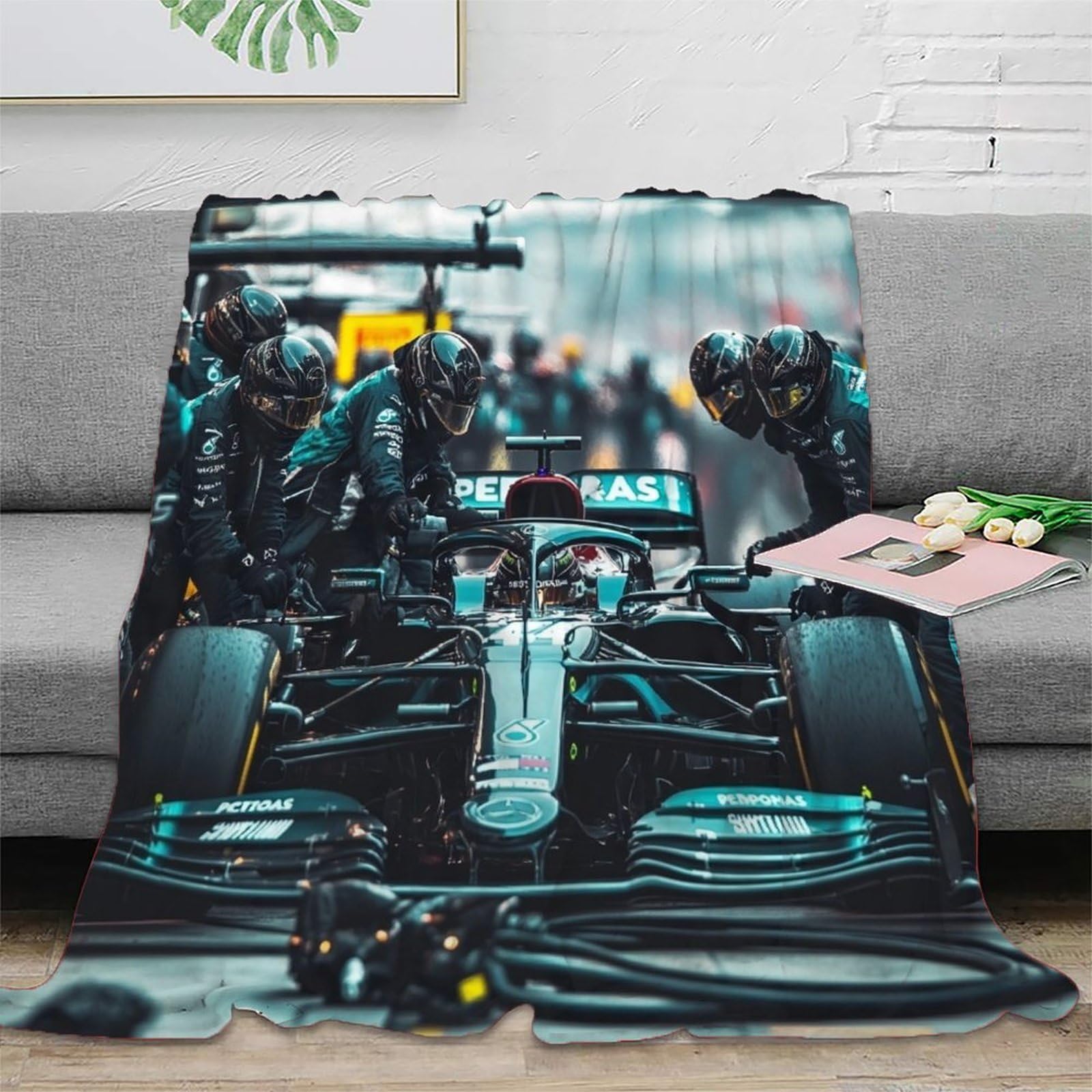 LILIlaobiao Perform A Pit Stop Fleece Blanket Sofa Throw - Fluffy Soft Warm Versatile Formulaone Blanket for Sofa/Couch/Bed Throw/80x90inch(200x230cm) Eco-Friendly Recycled Fleece Blankets