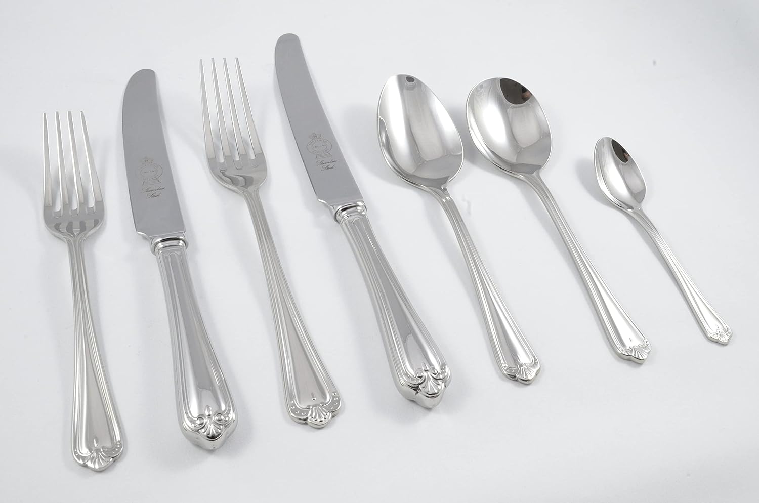 New Jesmond Pattern 7 Piece place Setting Made in Sheffield England Stainless Steel Cutlery Fantastic