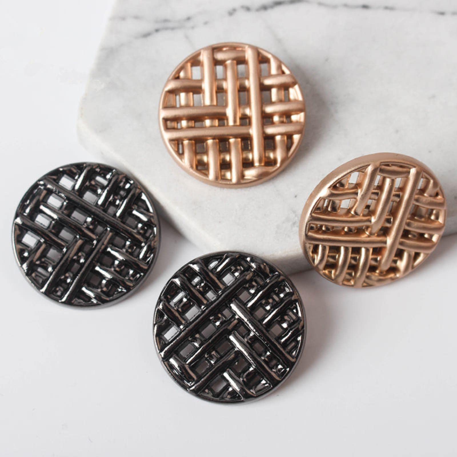 10 szt. 30mm metalowe guziki modne dekoracyjne do koszuli płaszcz akcesoria szycia scrapbooking DIY(Golden)