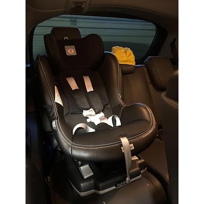 evenflo litemax 35 Evenflo LiteMax 35 Infant Car Seat – Swaddles Baby
