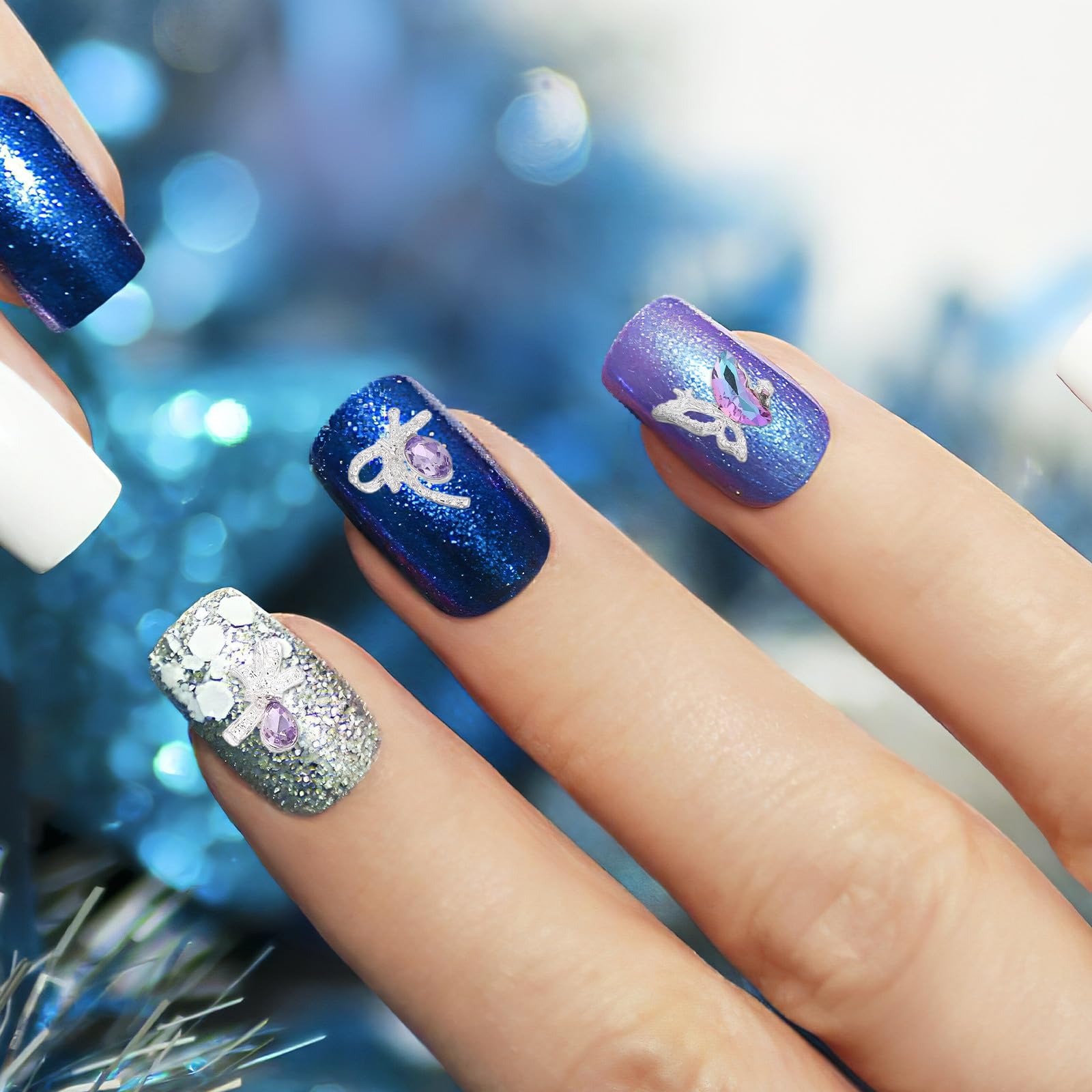 OUNONA 40 Pz Decorazioni per Unghie in Lega Fiocco e Brillanti per Look Misterioso e Halloween