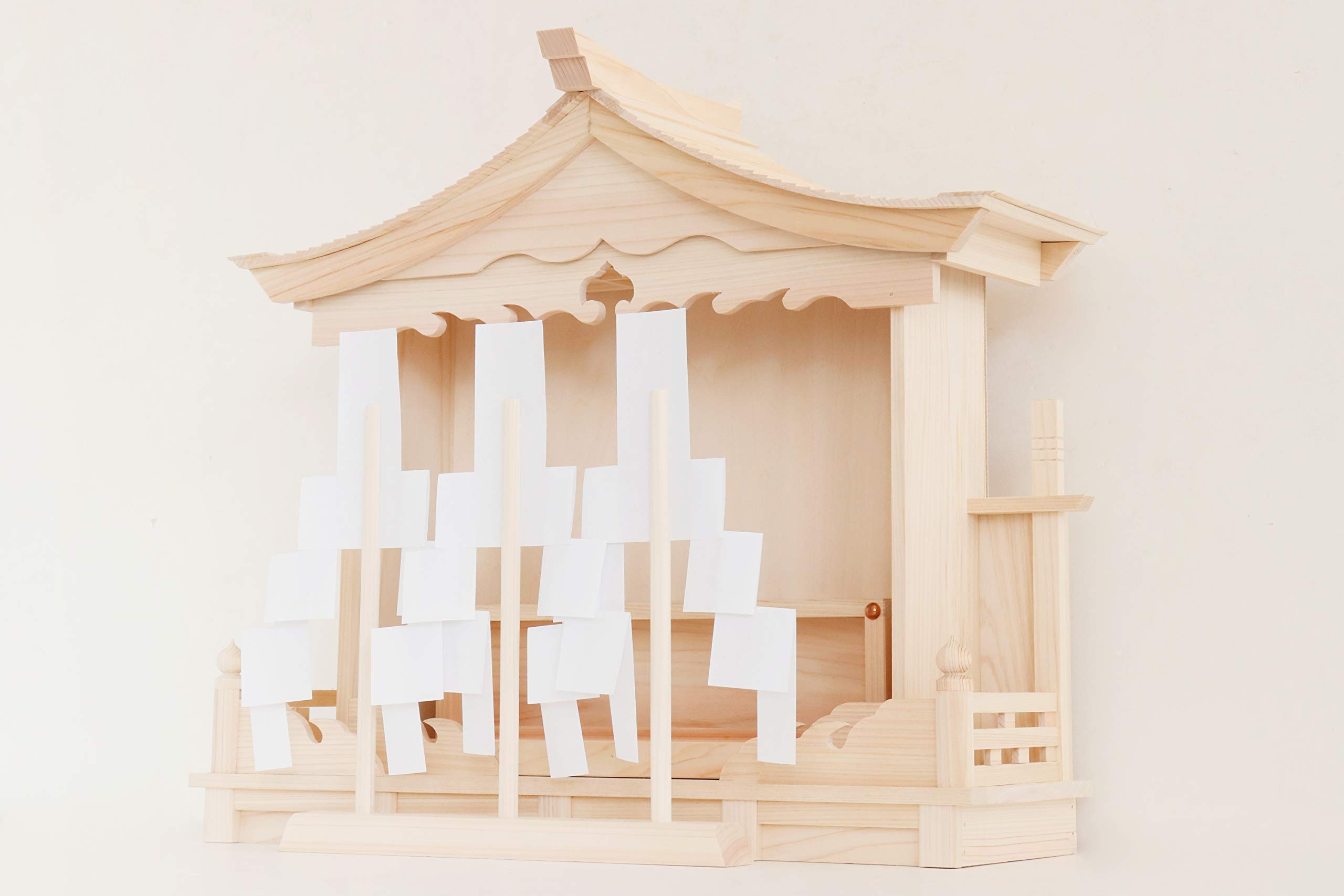 Amazon｜やまこう モダン神棚 ～双雲～ 岐阜桧 工房作り □ 三連御幣