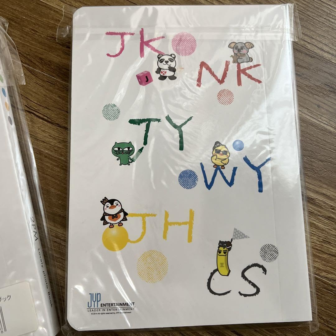 Amazon.co.jp: 2PM LOVELY PHOTO BOOK 2冊 : ベビー＆マタニティ