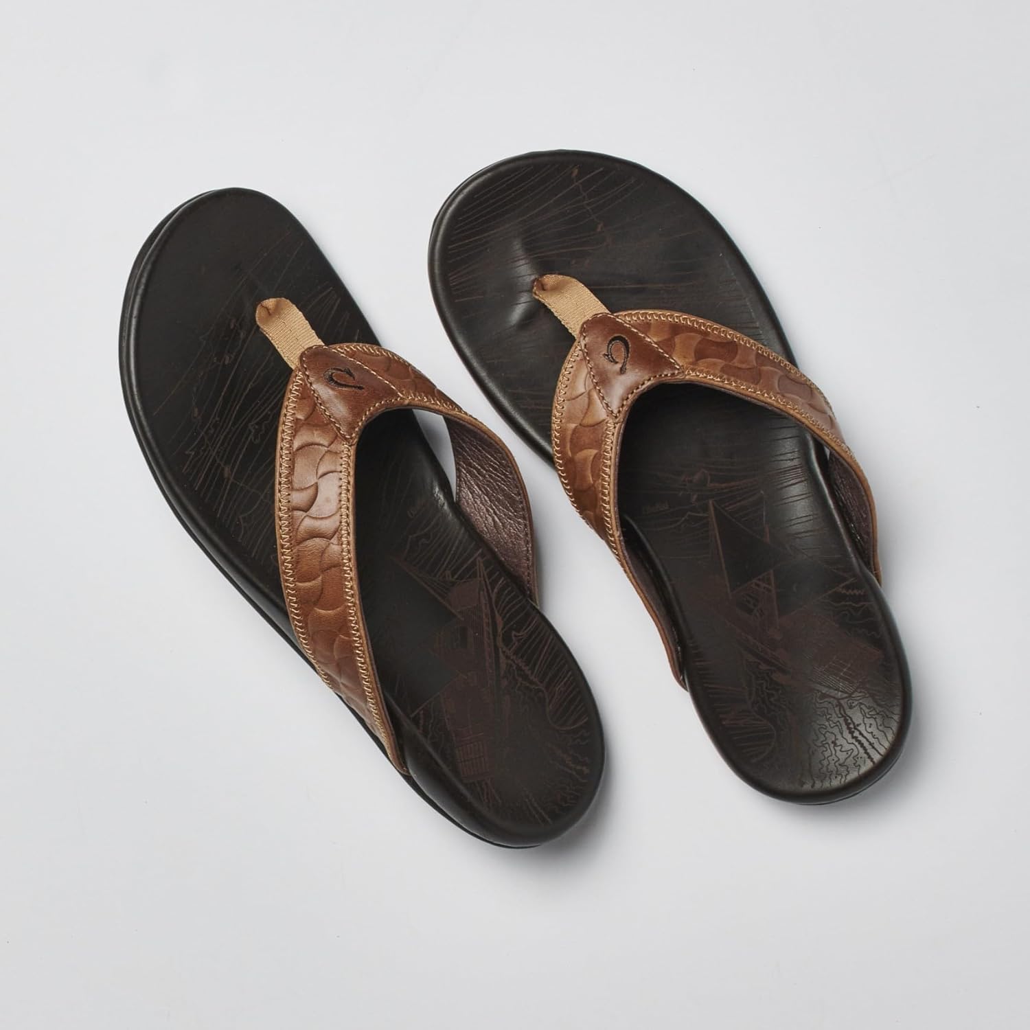 OLUKAI Hikianalia Men's Leather Sandal, Full-Grain Leather, Non-Marking Rubber Traction Pads & Compression Molded Footbed - Image 7