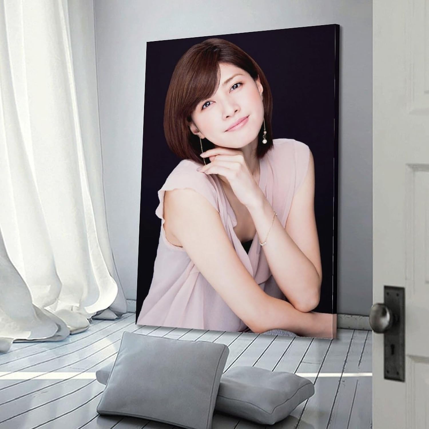 内田有紀クラシックポスター壁画のキャンバスのイメージの掛かる絵画家の装飾の誕生日のギフト12x18inch(30x45cm)