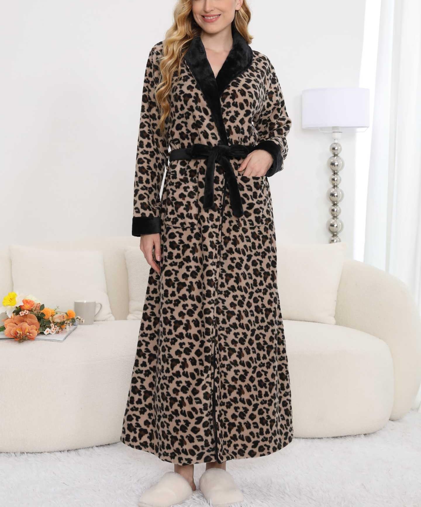 Langer Bademantel mit Retro-Leopardenmuster,warmer,luxuriöser,weicher Flanell-Bademantel mit schwarzem Patchwork-Design,flauschige Langarm-Nachtwäsche für Damen