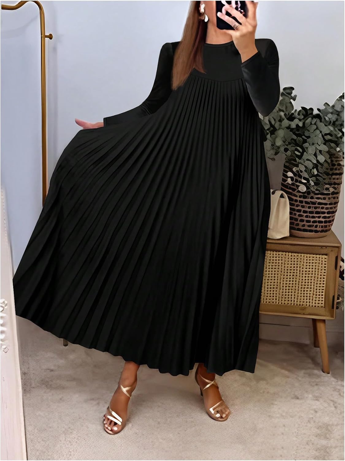 GORGLITTER Women's Pleated Church Maxi Dress Fall Casual Cocktail Holiday Long Sleeve Crew Neck Flowy Loose Long Dress