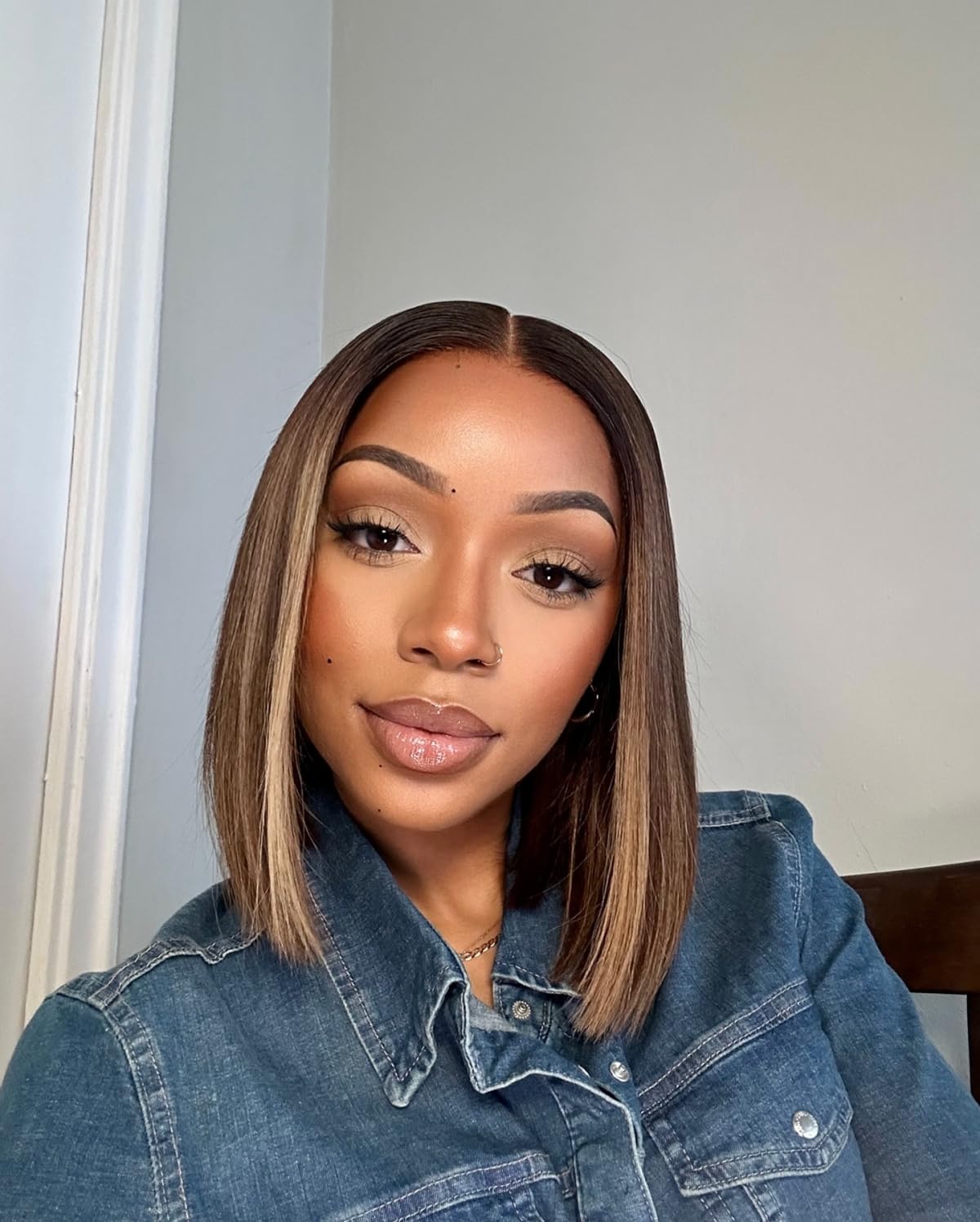 Real Skinlike 2X6 HD Crystal Lace Closure Wig Short Bob Highlight Human Hair with Thin Knots 180% Density Blunt Cut Bob Straight Colored Brazilian Hair Honey Blonde Highlight Wigs For Woman 10Inch