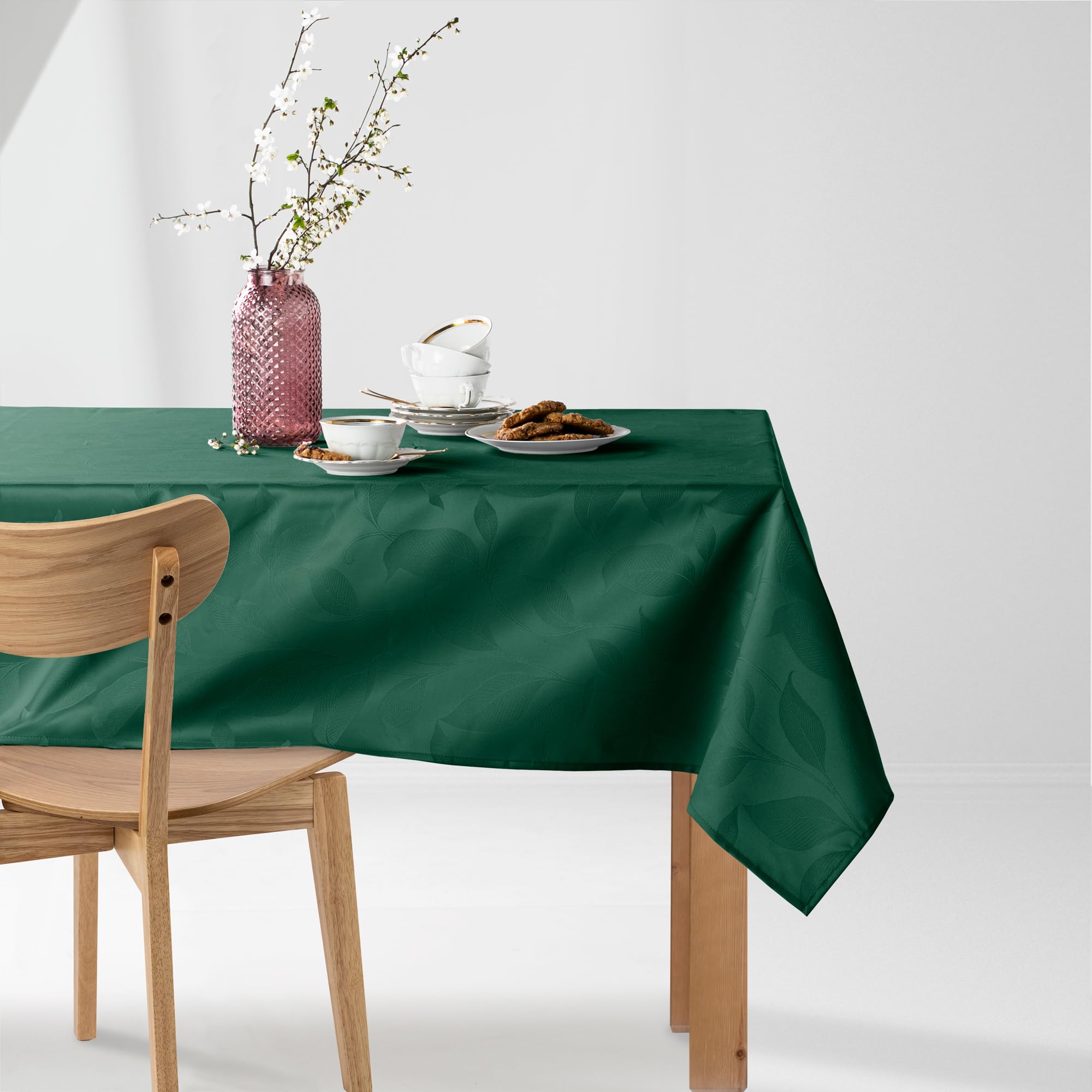 Mantel Antimanchas 140x200 cm Ovalado Verde Interiores Comedor Salon Manteles para Exterior y Jardin Mantel Navidad Amalu