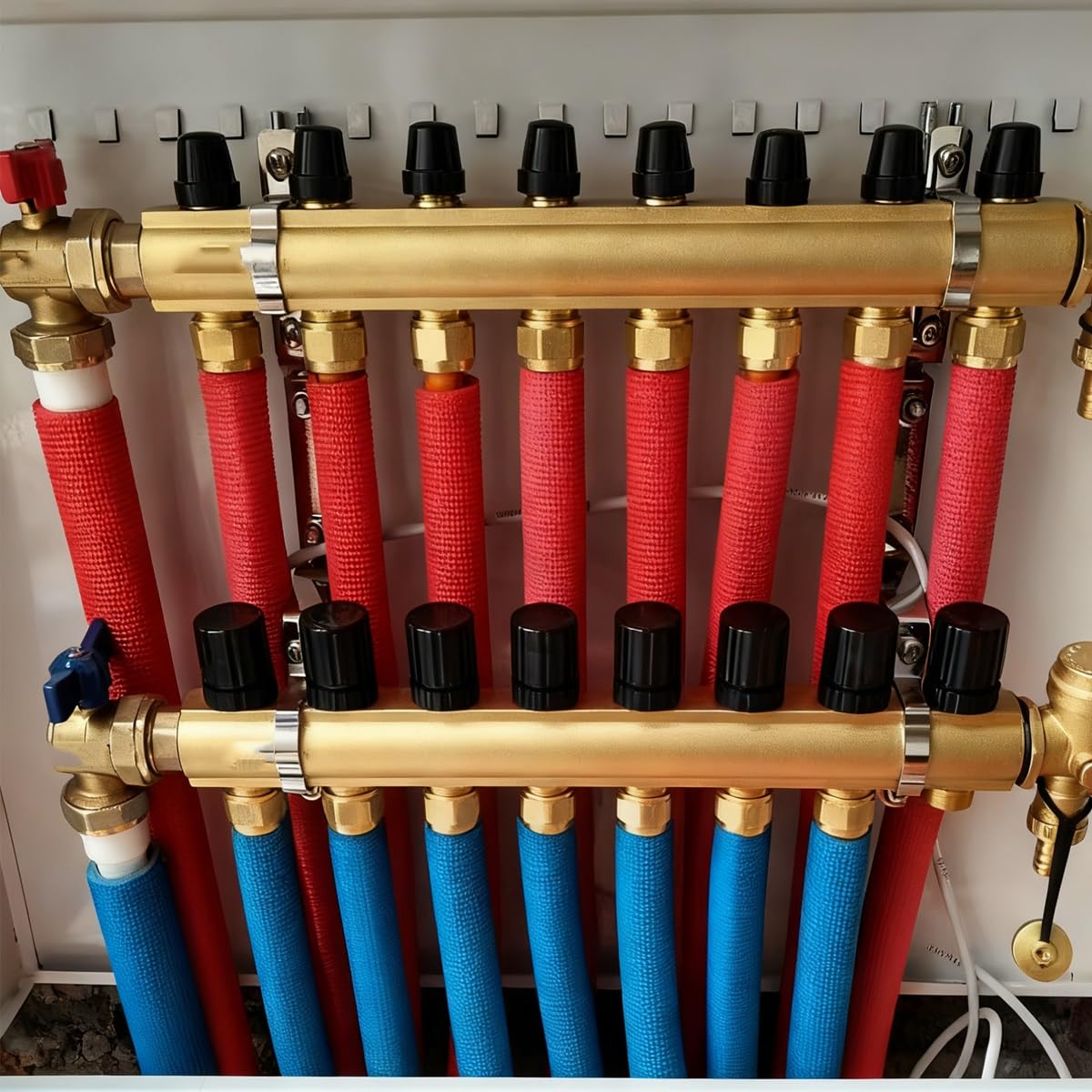 Tubo isolante in schiuma per tubi da 1,6 cm, 1,9 cm, 2,5 cm, 1-0,6 cm, diametro interno 1,50 m, guaina isolante termico (rosso, ID 1 "x T 1/3")