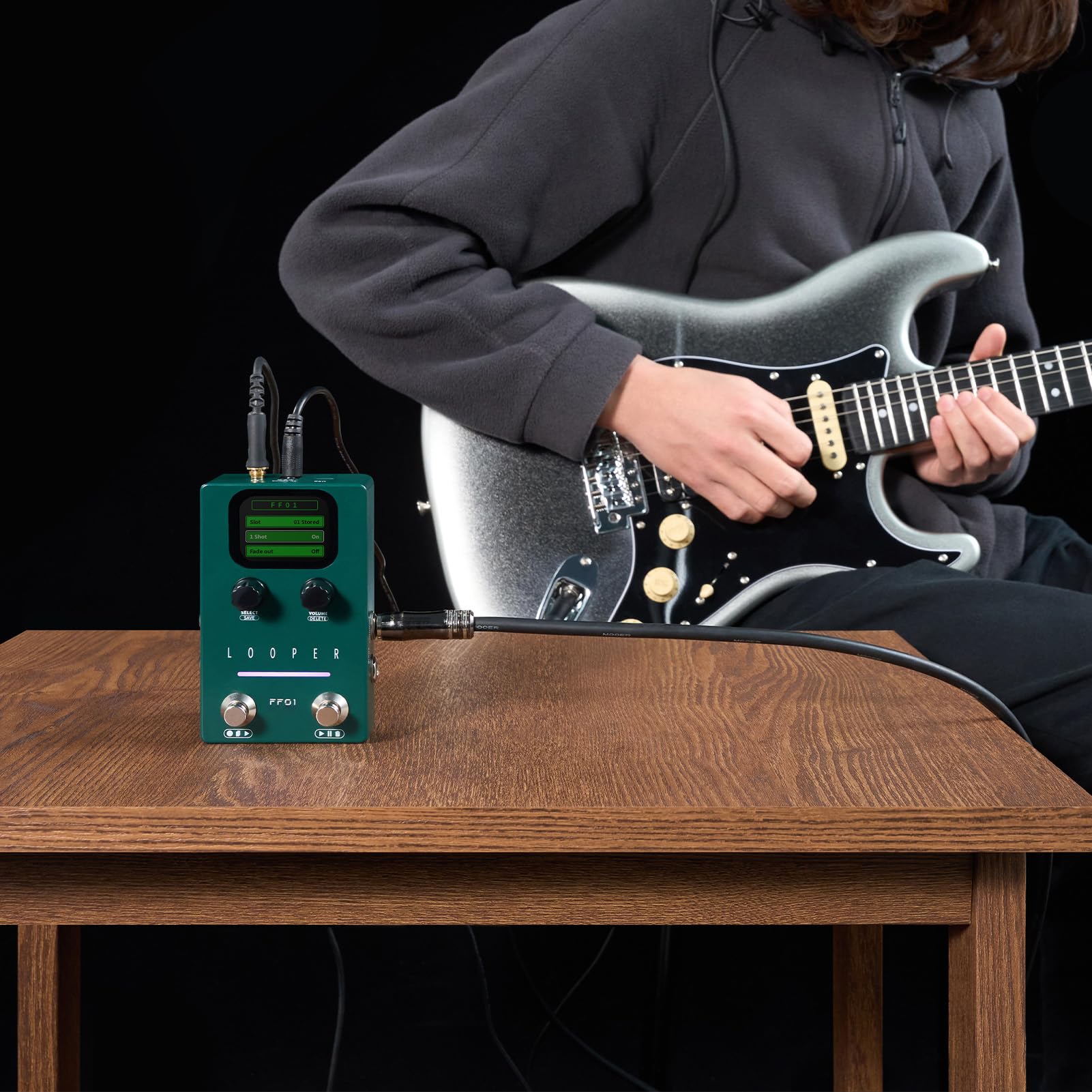 Pedal de Looper de Guitarra, Pedal de Bucle Estéreo con Gestión de Datos USB de Pantalla y Desvanecimiento para Guitarra Eléctrica y bajo (Enchufe de la UE)