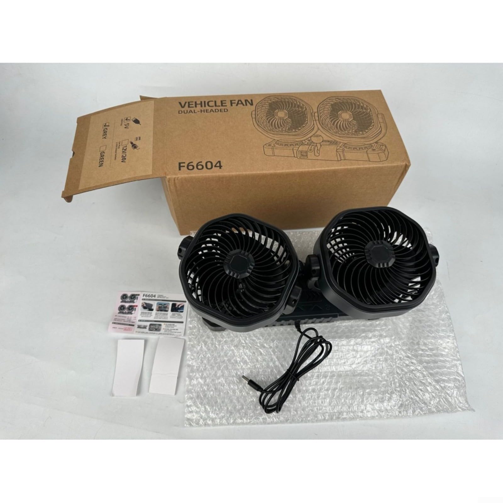 Ventilador de coche de doble cabezal 12 V 24 V con función giratoria automática y puerto USB, funcionamiento silencioso para camiones, coches, camping, gris (B)